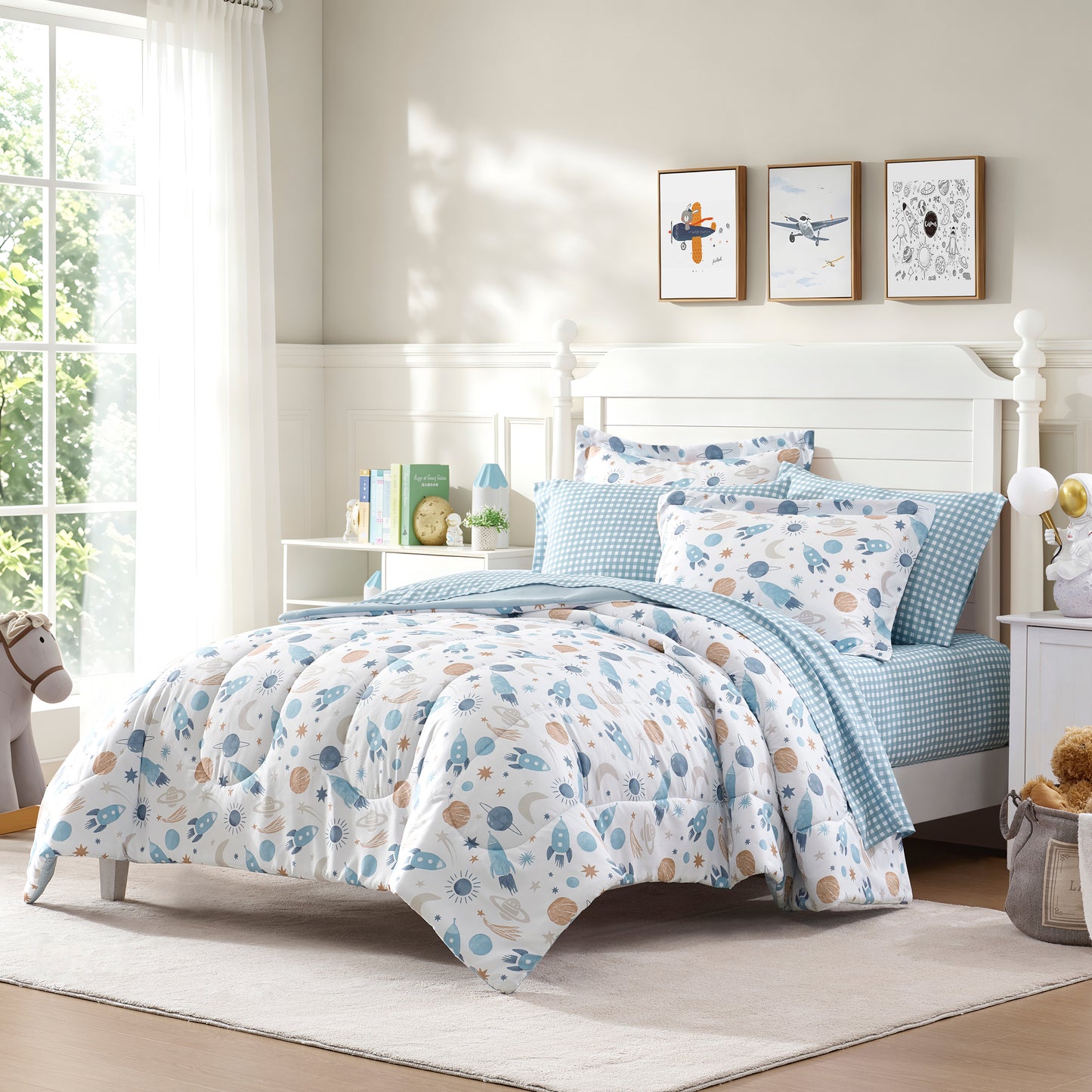 Dream Factory Milky Way Bed in a Bag Set