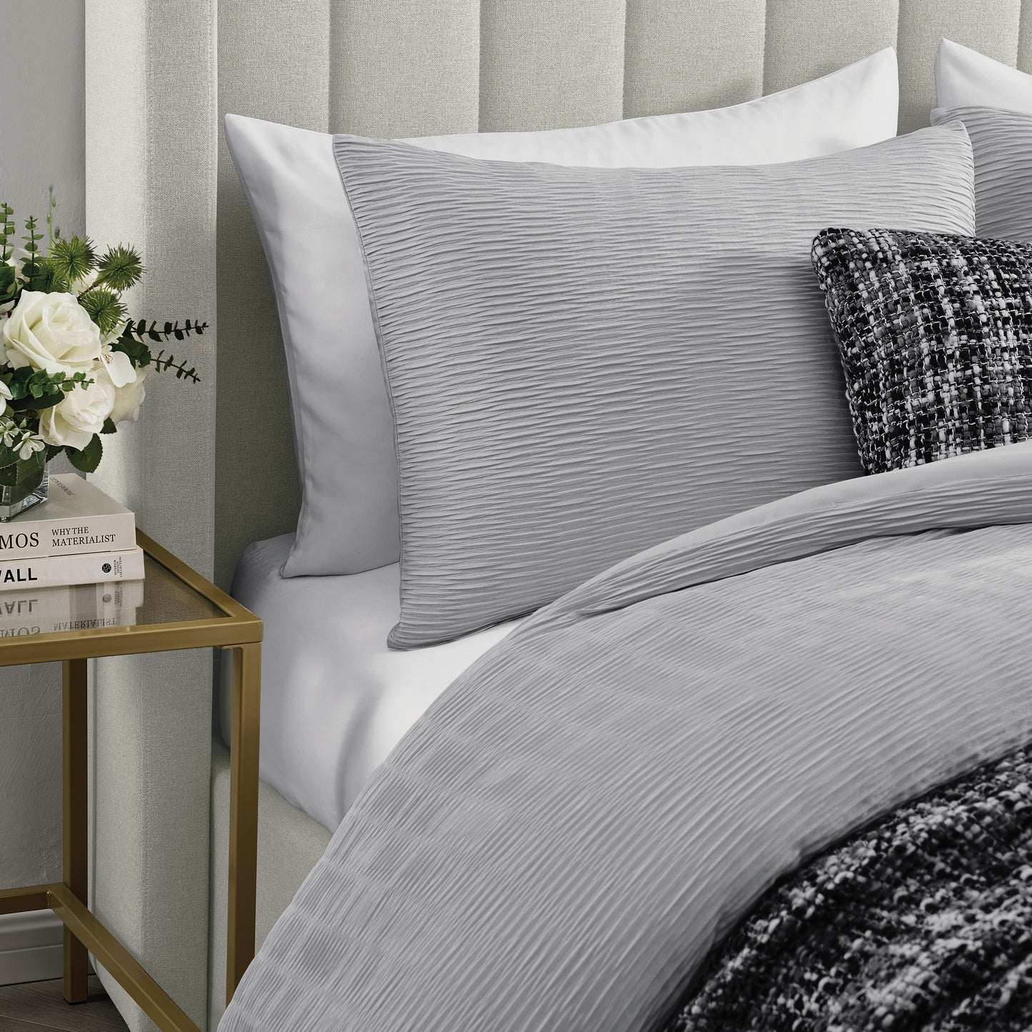 Karl Lagerfeld Paris Karl Pleated 5-Piece Comforter Set