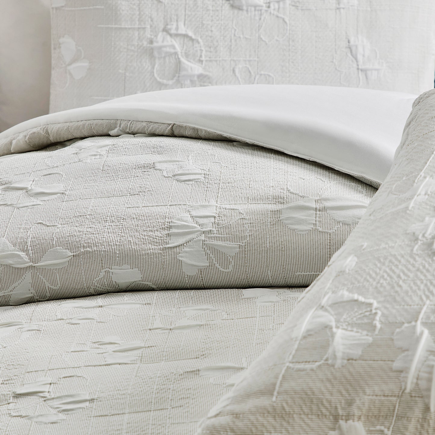 Karl Lagerfeld Paris Shadow Floral 5-Piece Comforter Set