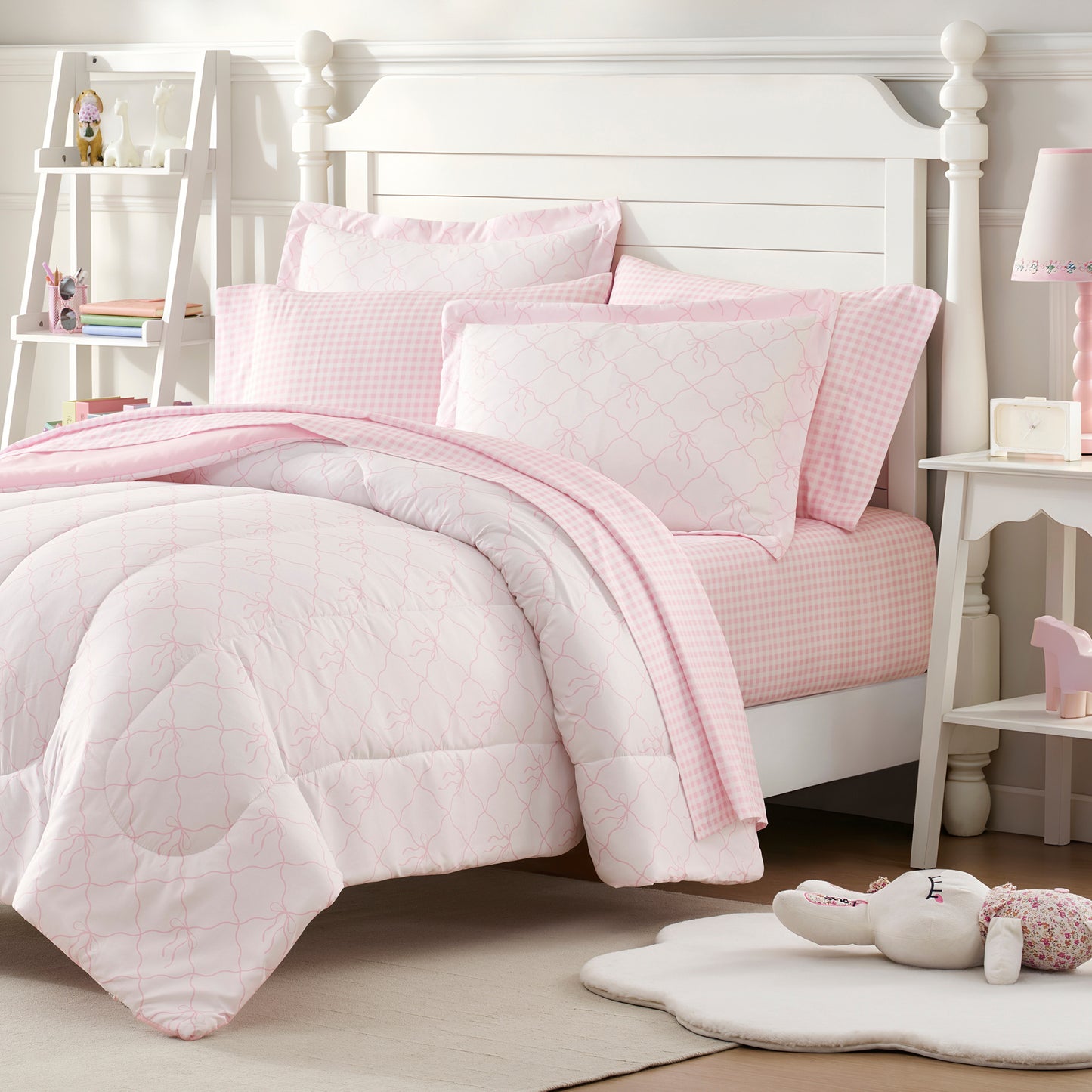 Dream Factory Bow Trellis Bed in a Bag Set