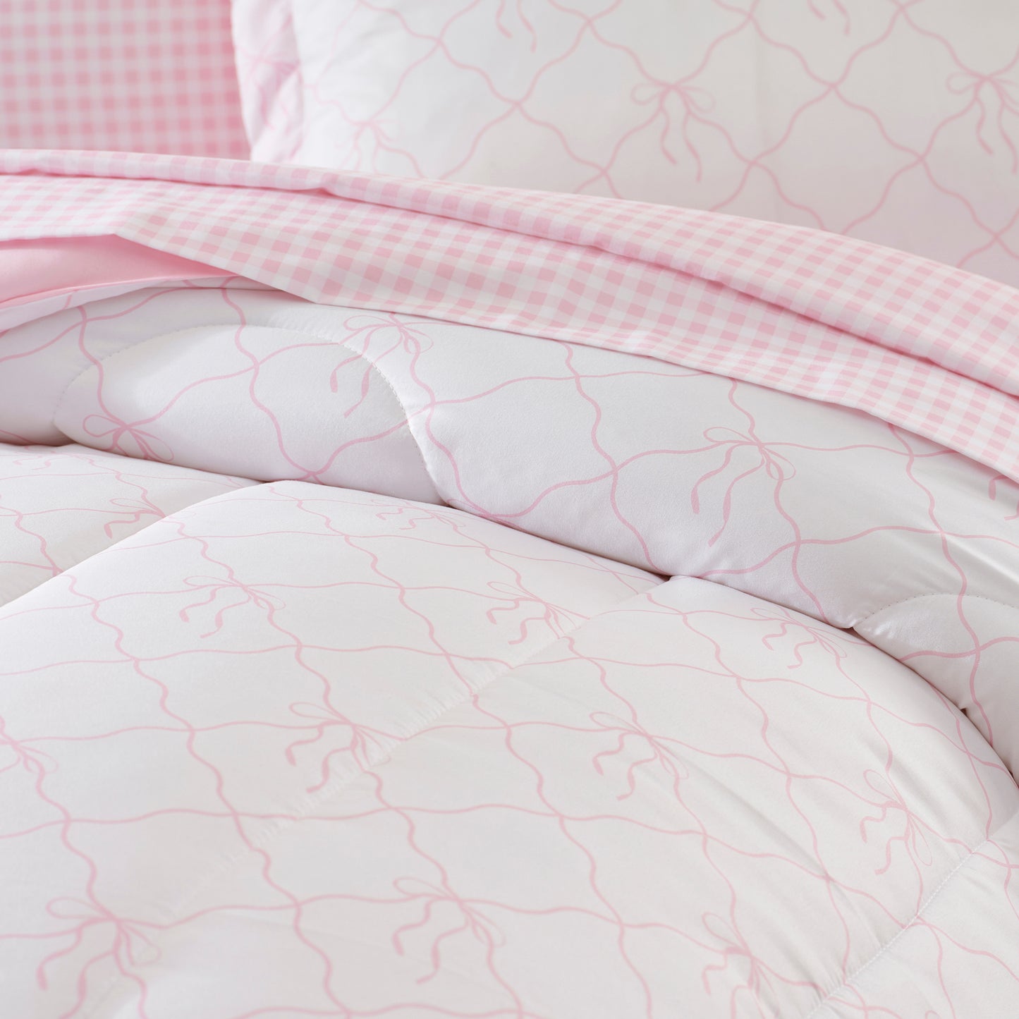 Dream Factory Bow Trellis Bed in a Bag Set