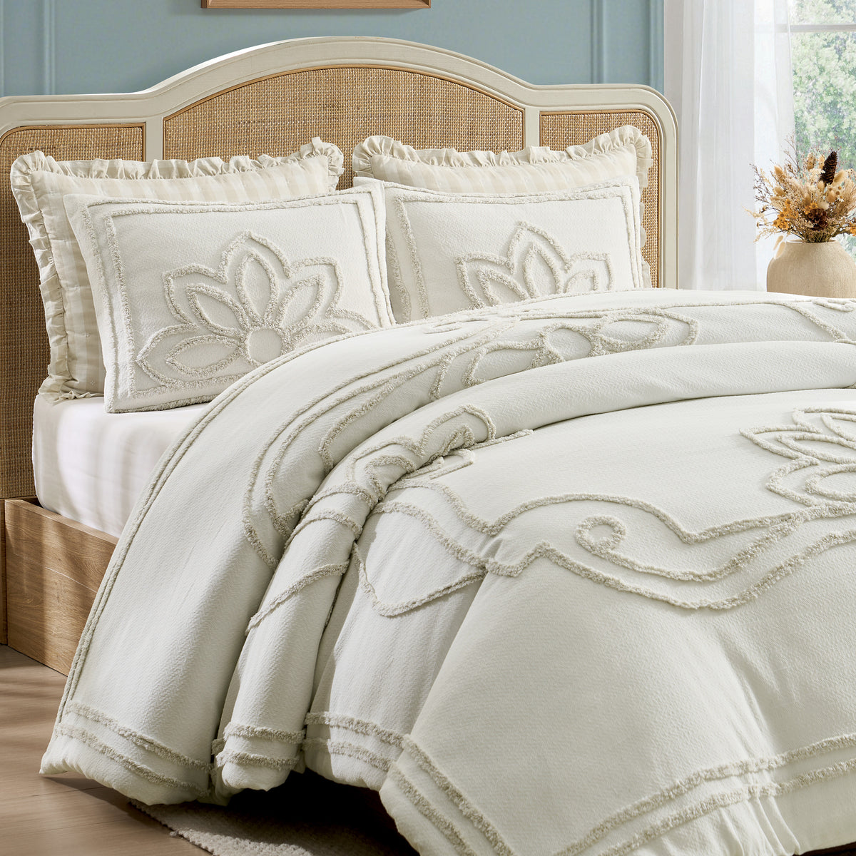 Peri Home Maya Medallion Comforter Set
