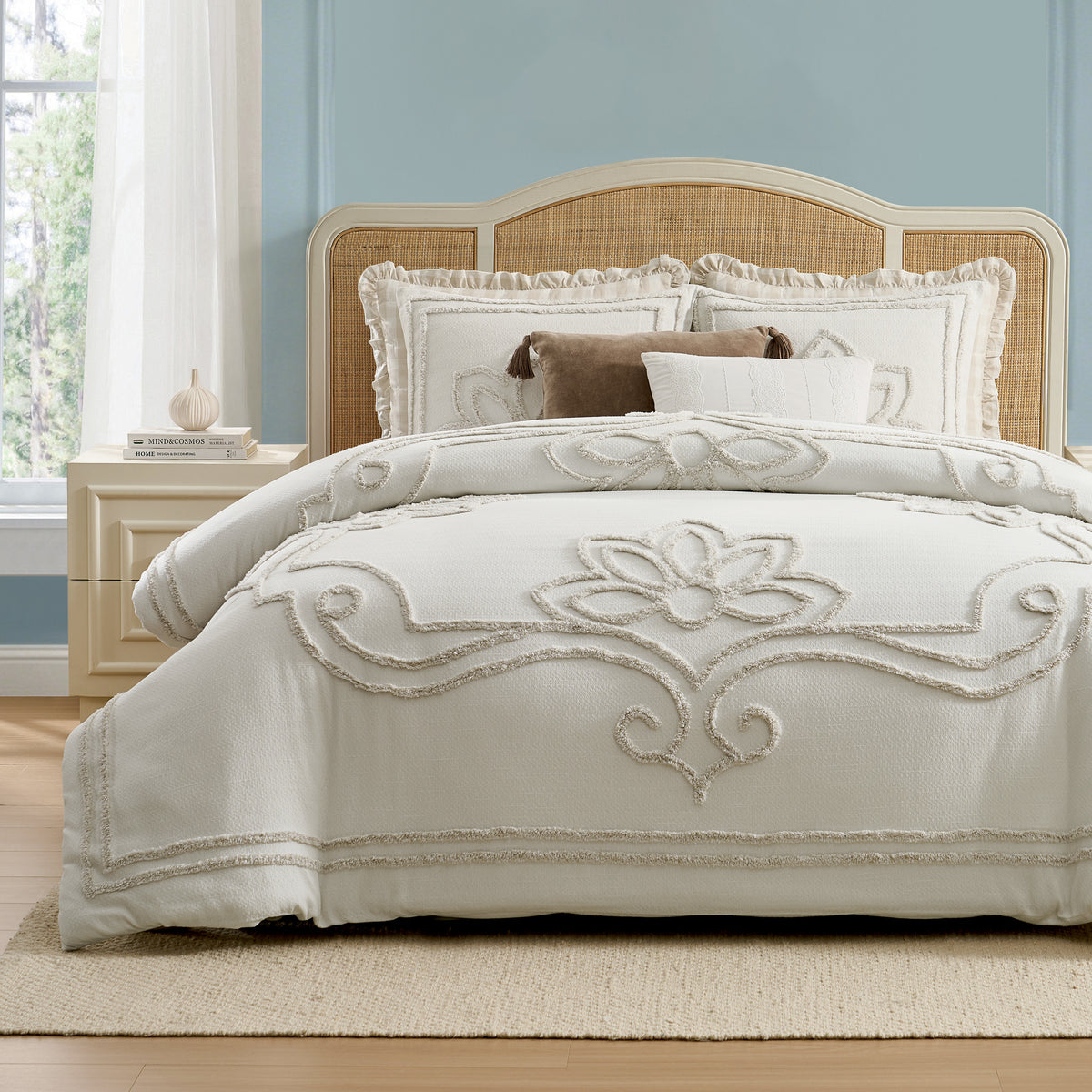 Peri Home Maya Medallion Duvet Set
