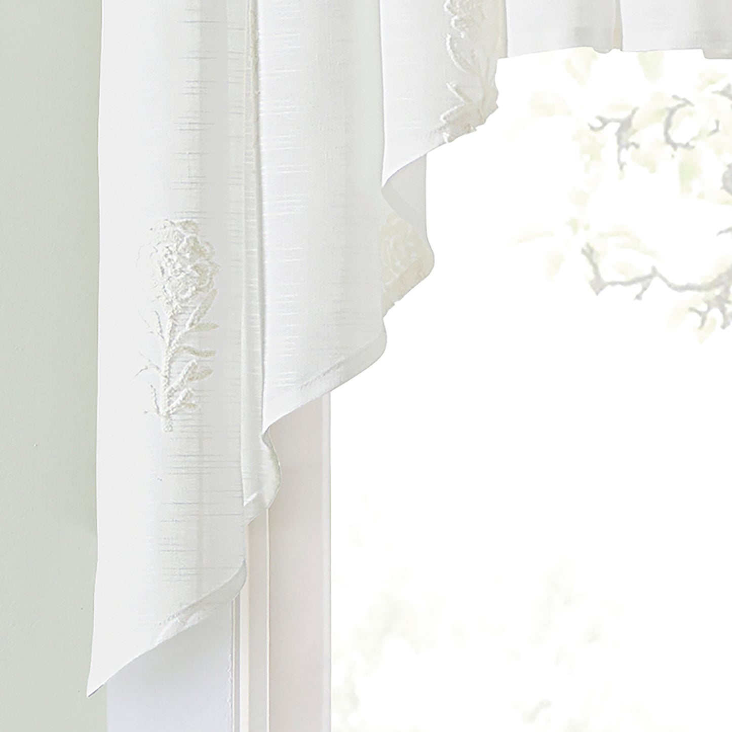 Curtainworks Grace Floral 2-Piece Swag Set