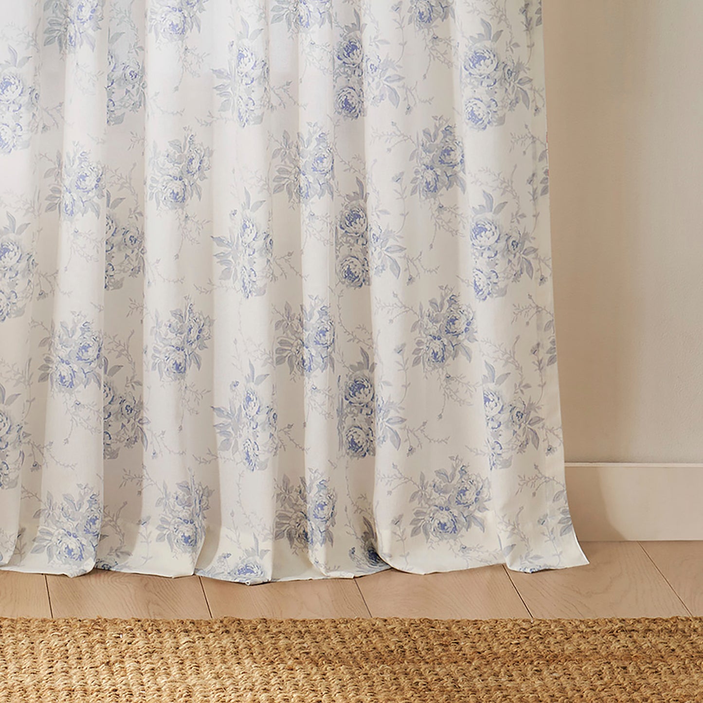 Peri Home Heirloom Rose Curtain Panel Pair and Tote Bag Set