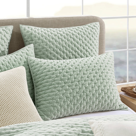 DKNY PURE Velvet Quilt Set