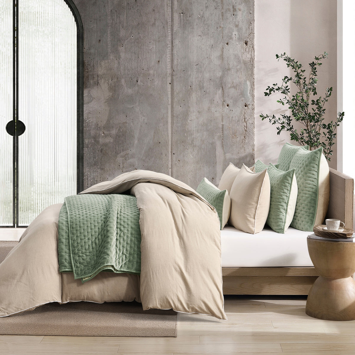 DKNY PURE Velvet Quilt Set