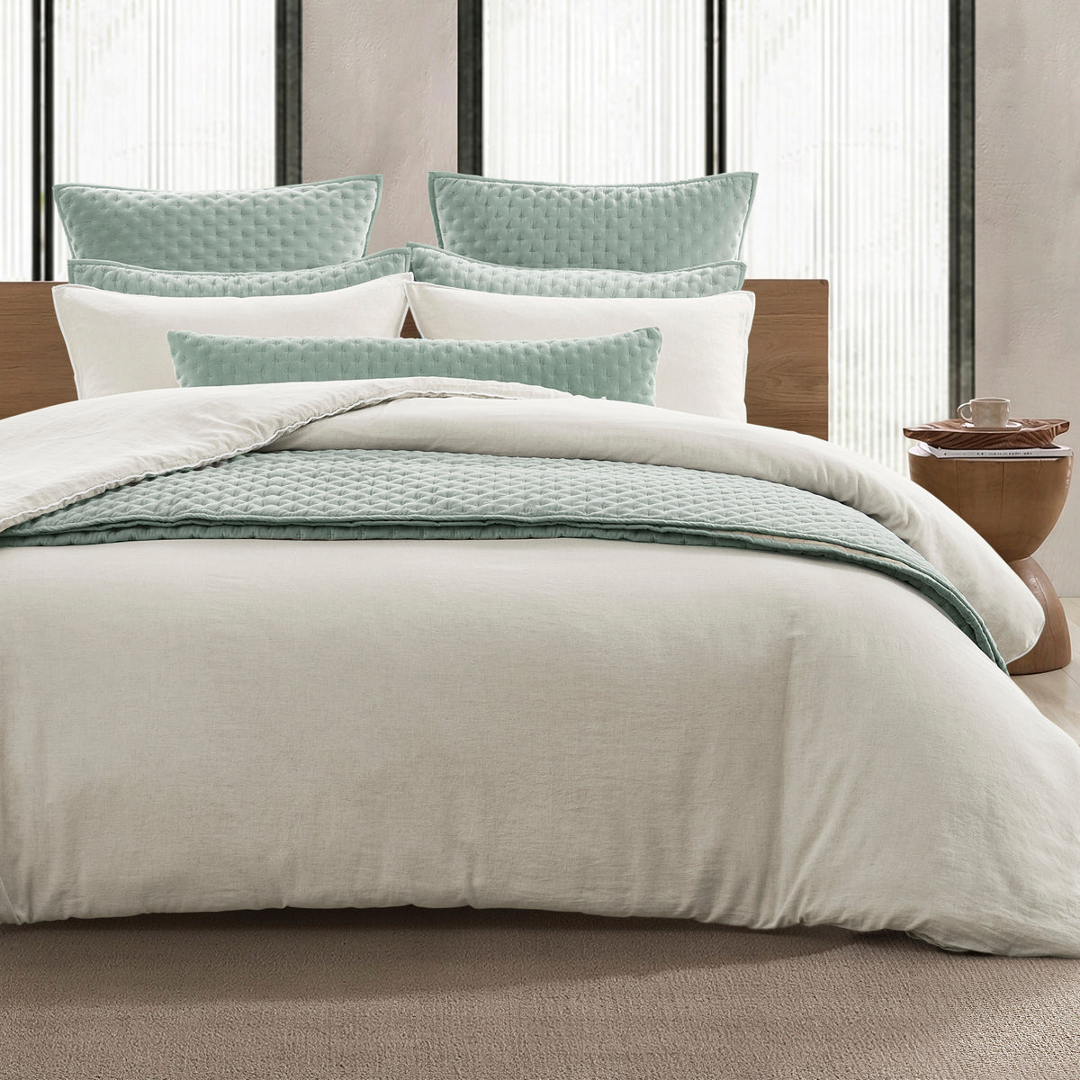 DKNY PURE Velvet Quilt Set