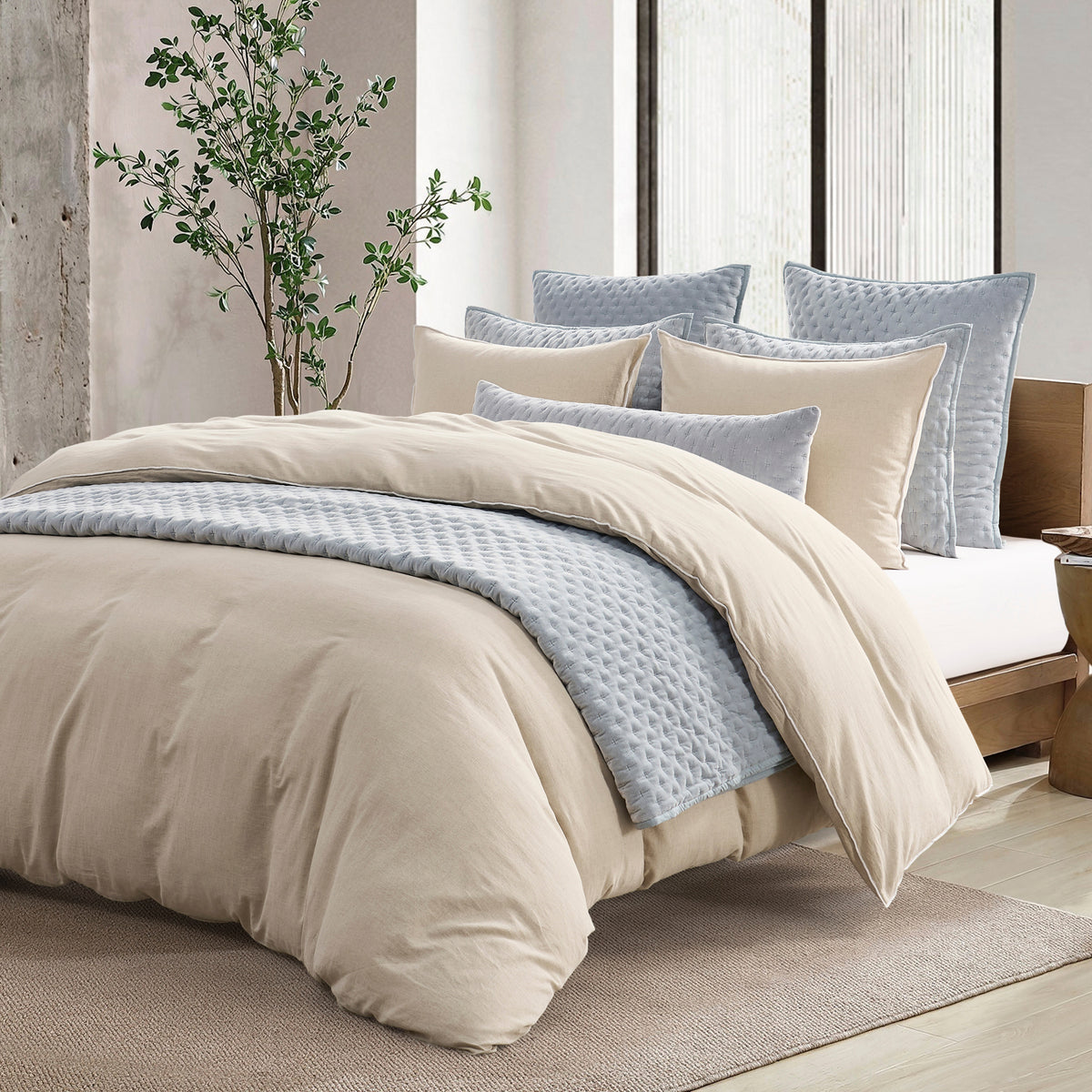 DKNY PURE Velvet Quilt Set