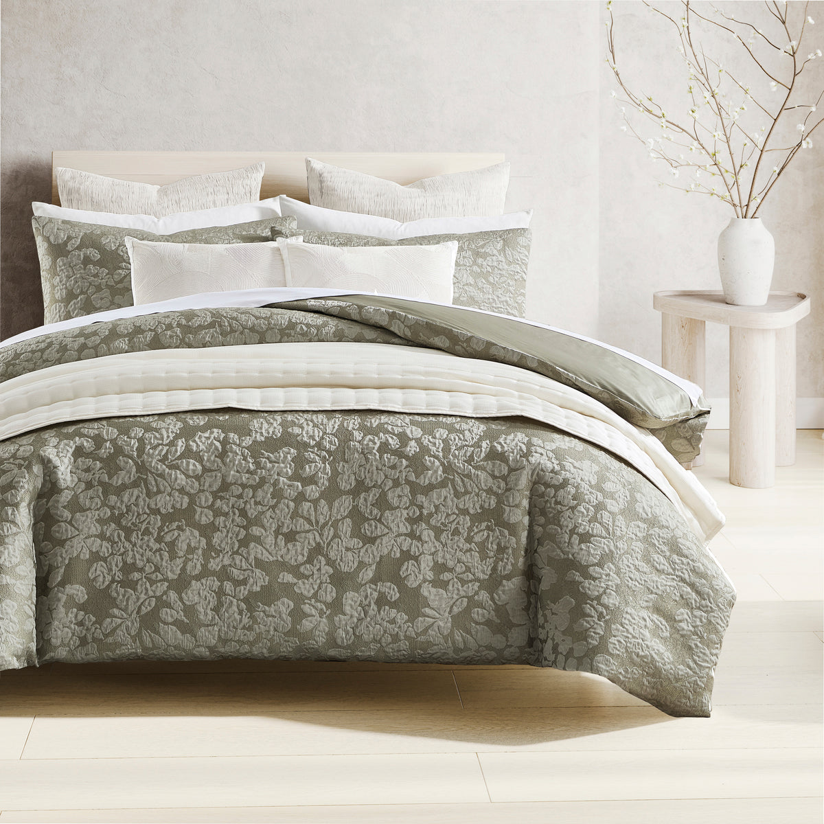 Donna Karan Oasis Duvet Set