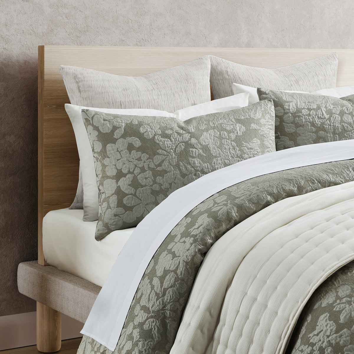 Donna Karan Oasis Duvet Set