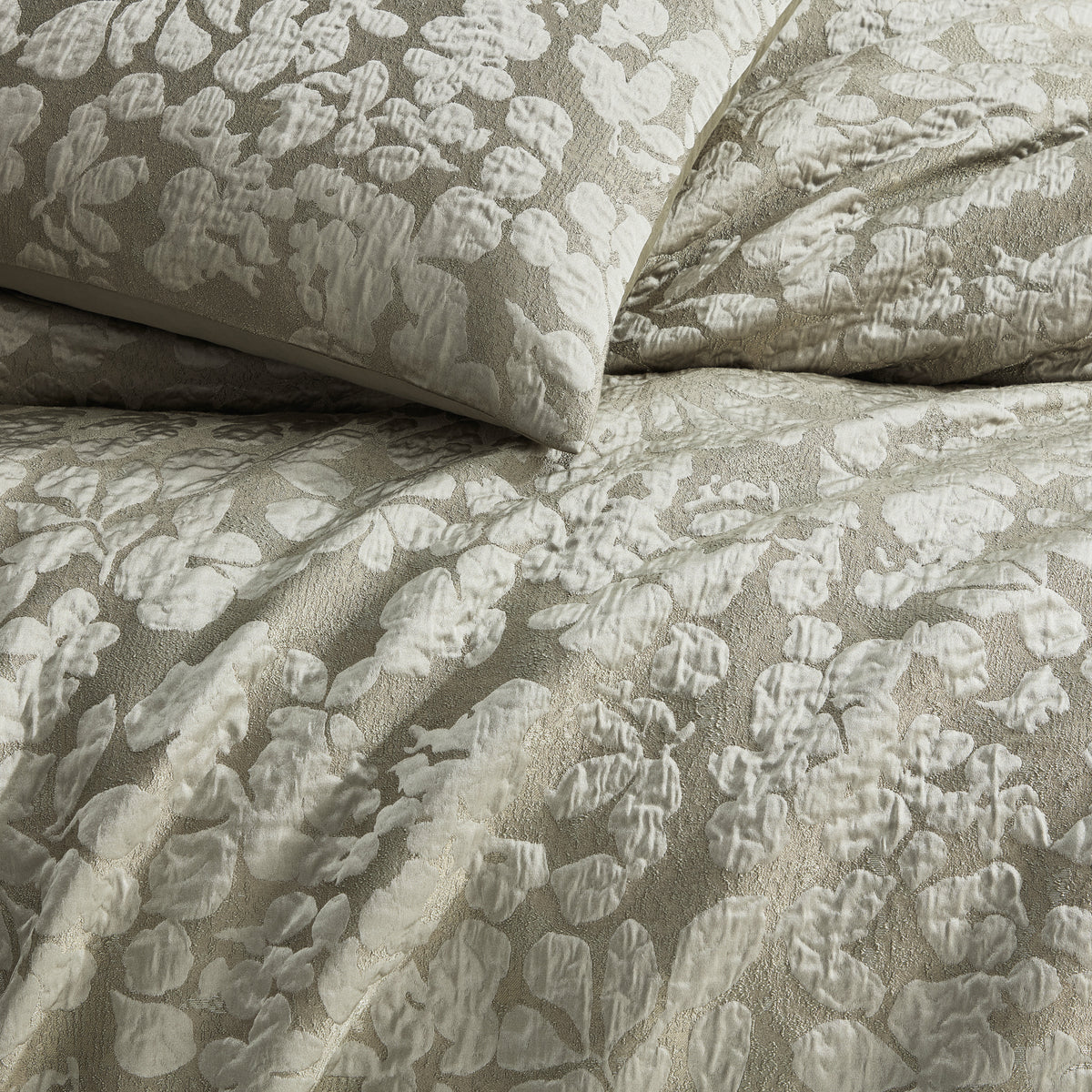 Donna Karan Oasis Duvet Set