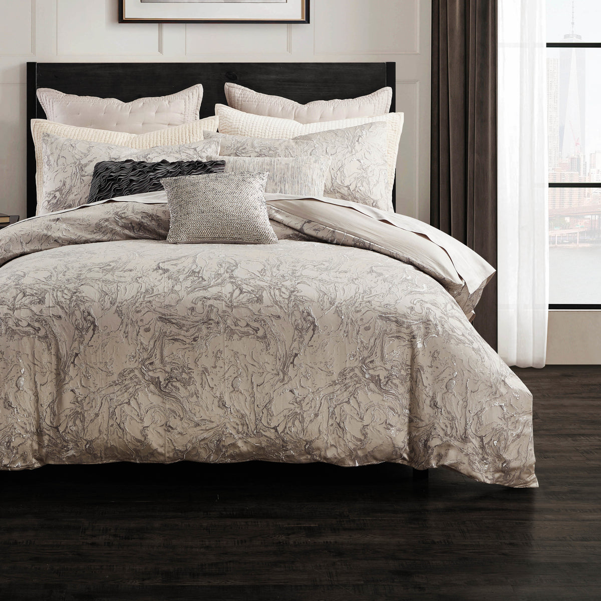 Donna Karan Liquid Marble Comforter