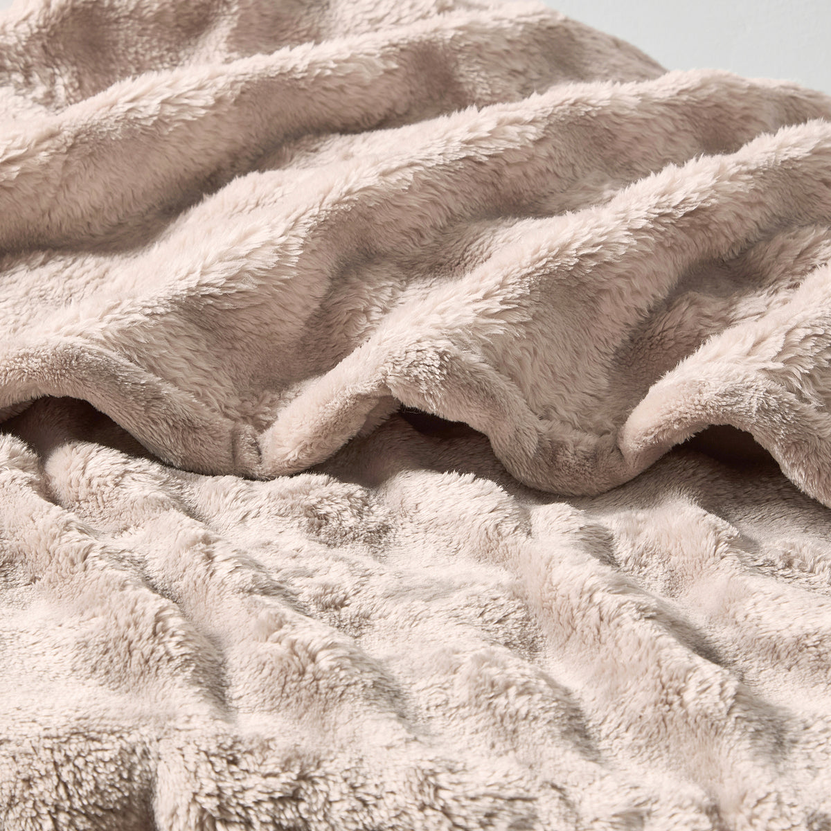 DKNY Solid Bubble Plush Throw