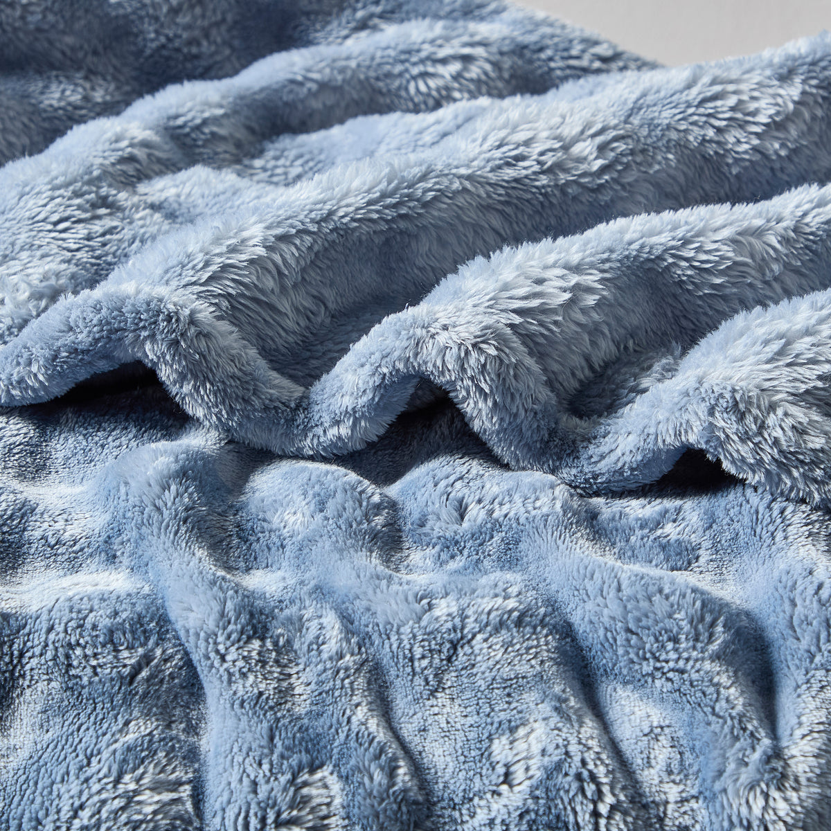 DKNY Solid Bubble Plush Throw
