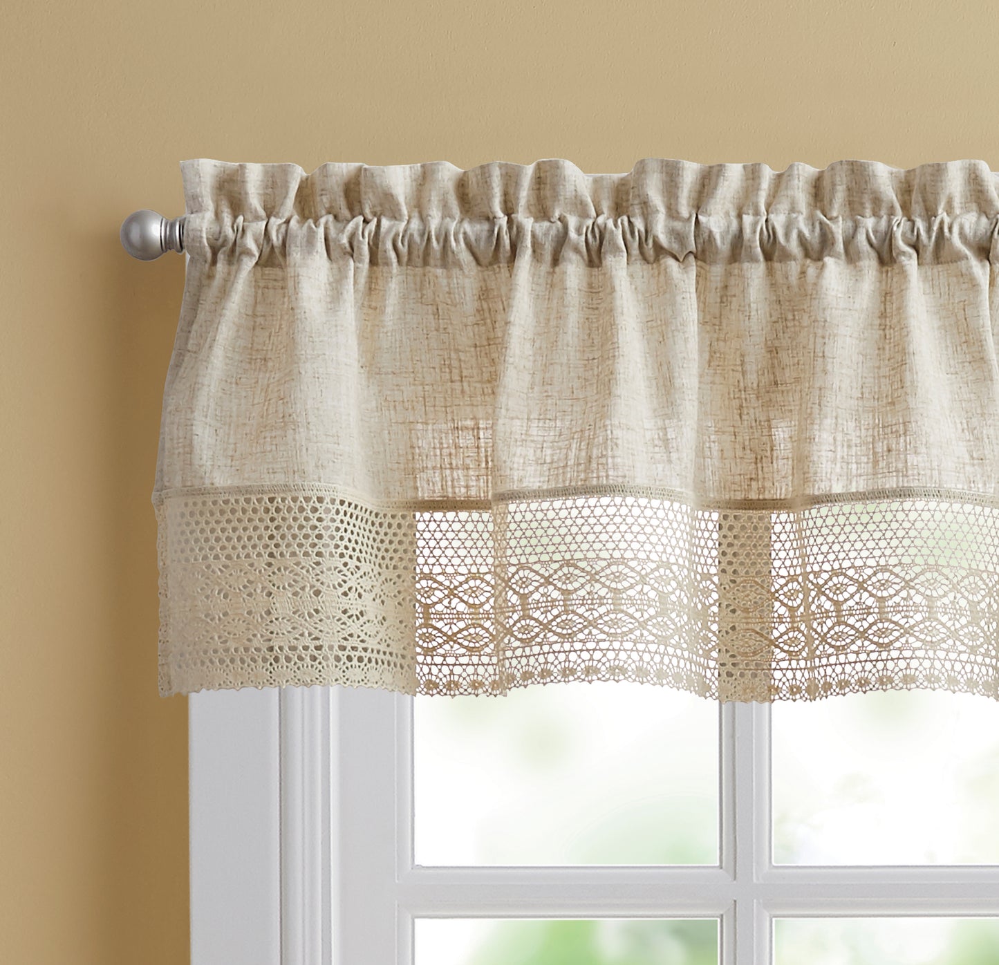 CHF Bridget Tail Small Window Curtain