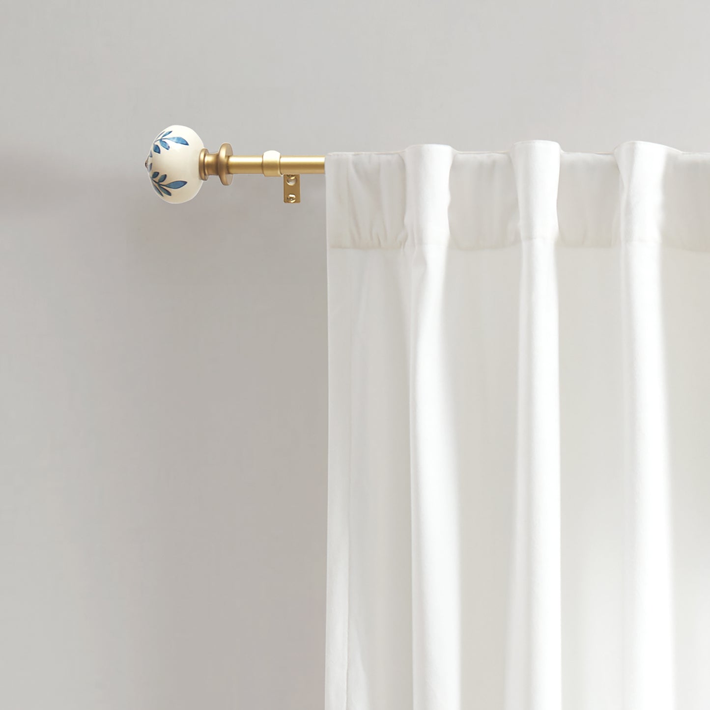 Martha Stewart Roseland Rod and Finial Set