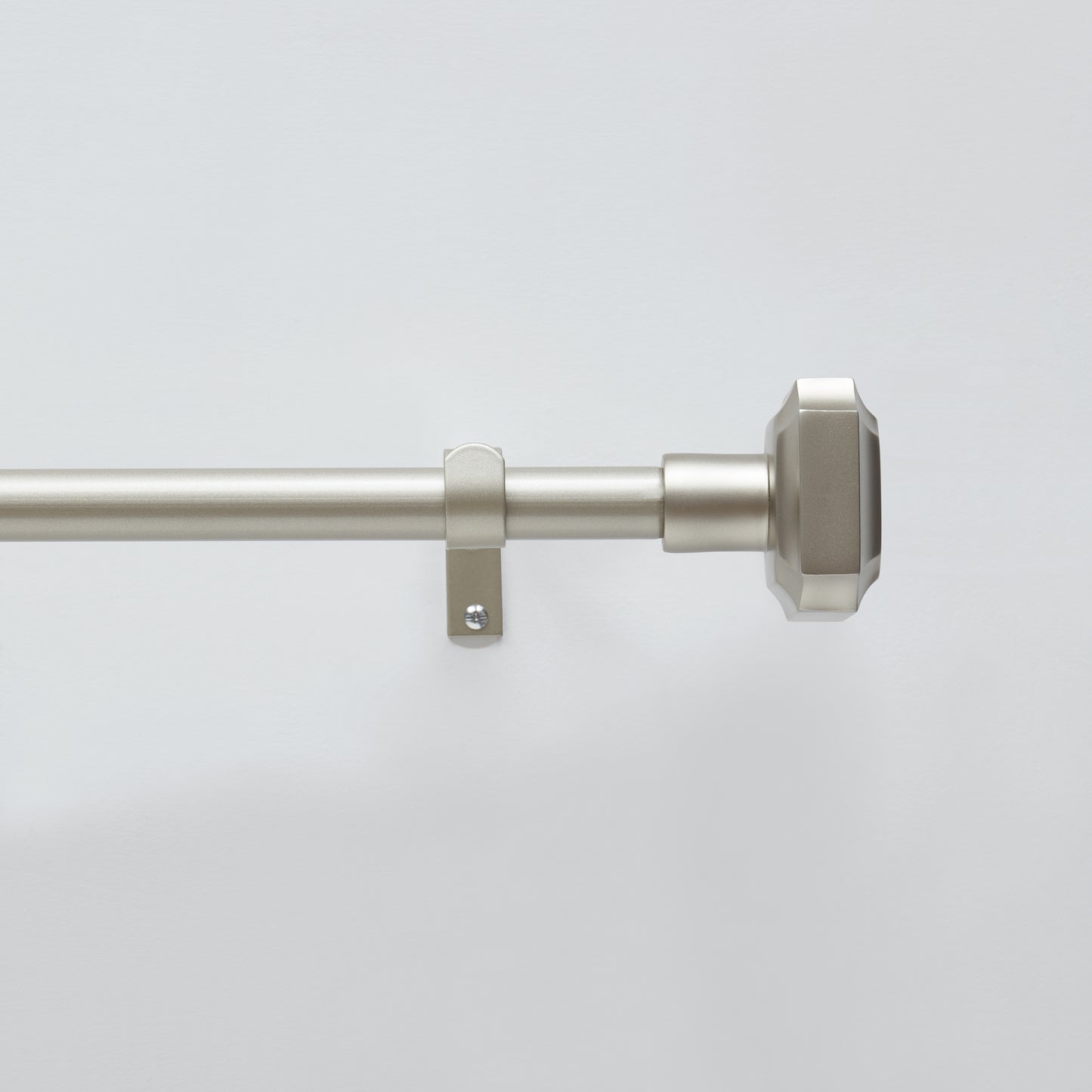 Martha Stewart Wellington Rod and Finial Set