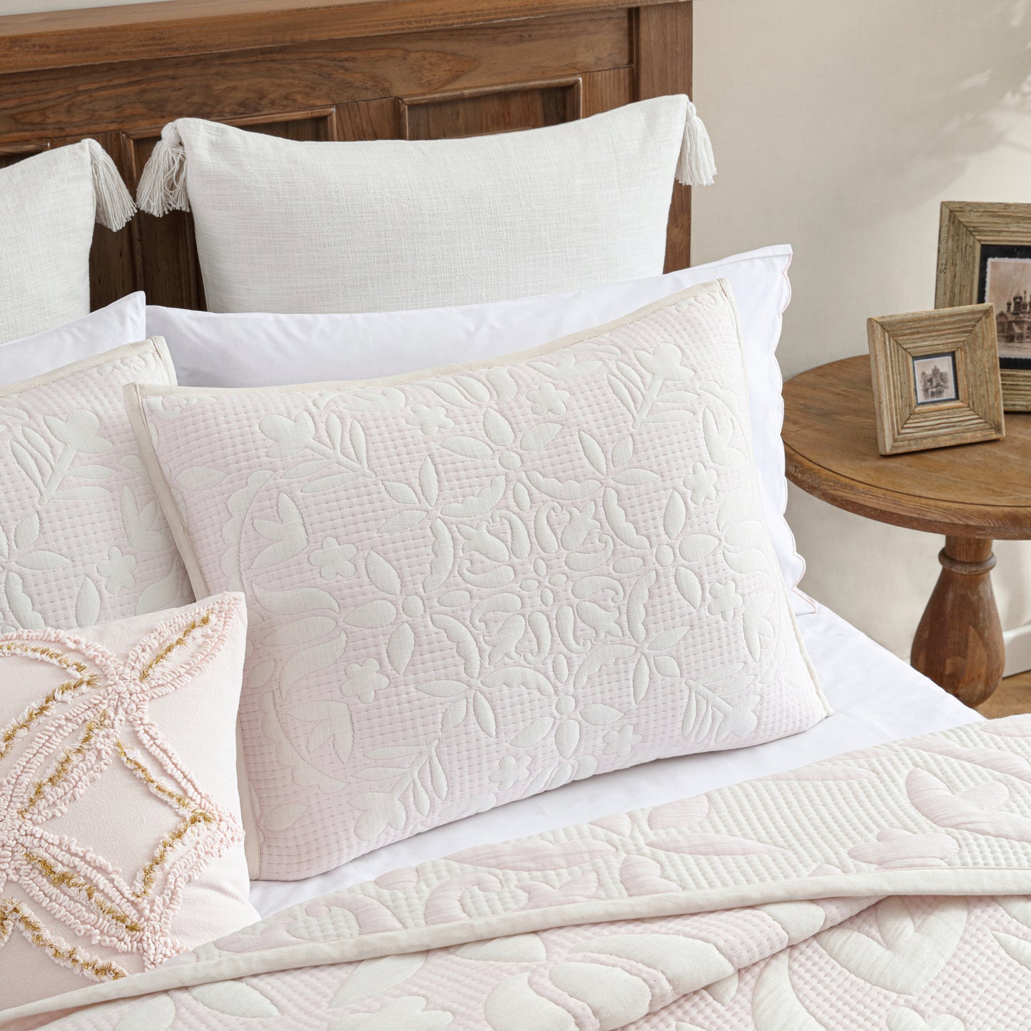 Peri Home Medallion Floral Quilt Set