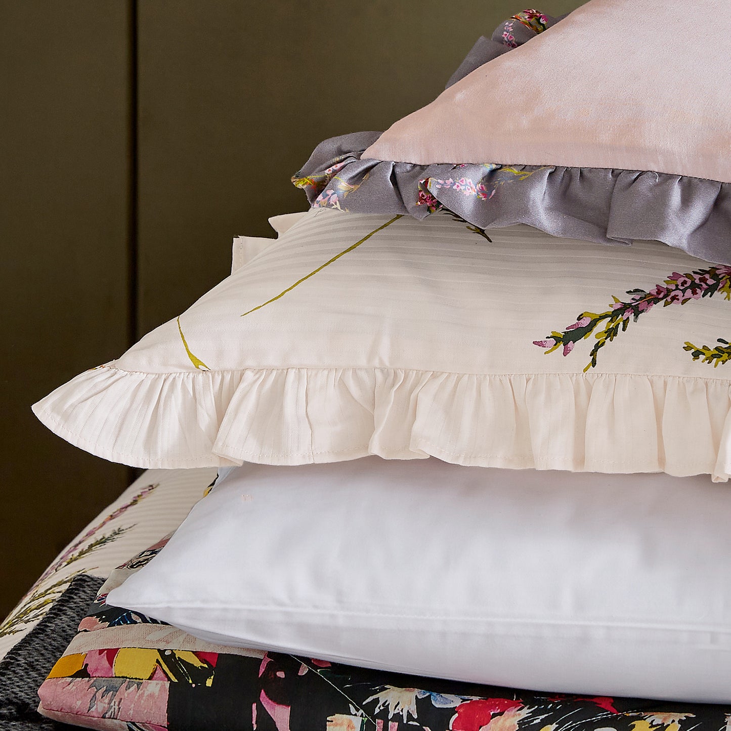 Ted Baker Heather Comforter Set