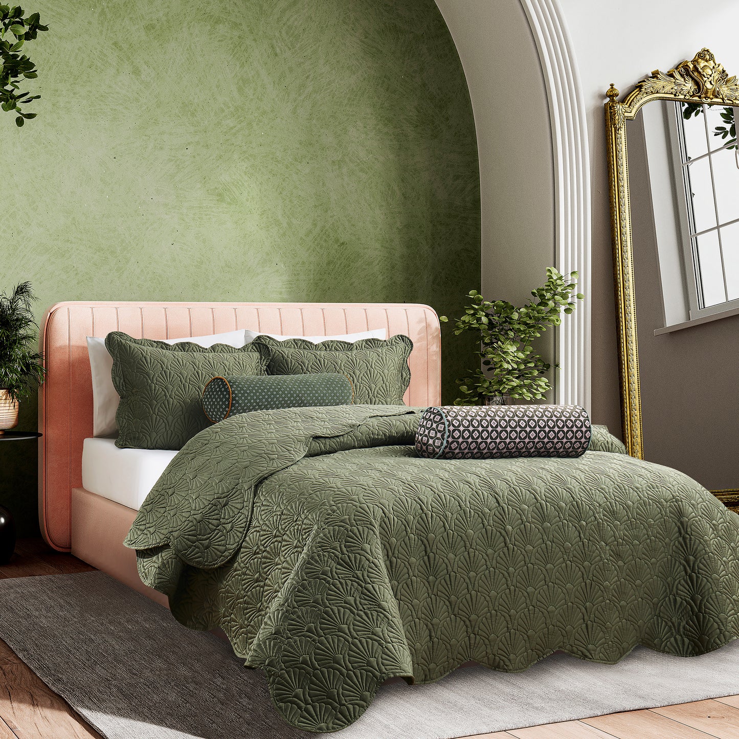 Ted Baker Deco Shells Quilt Set