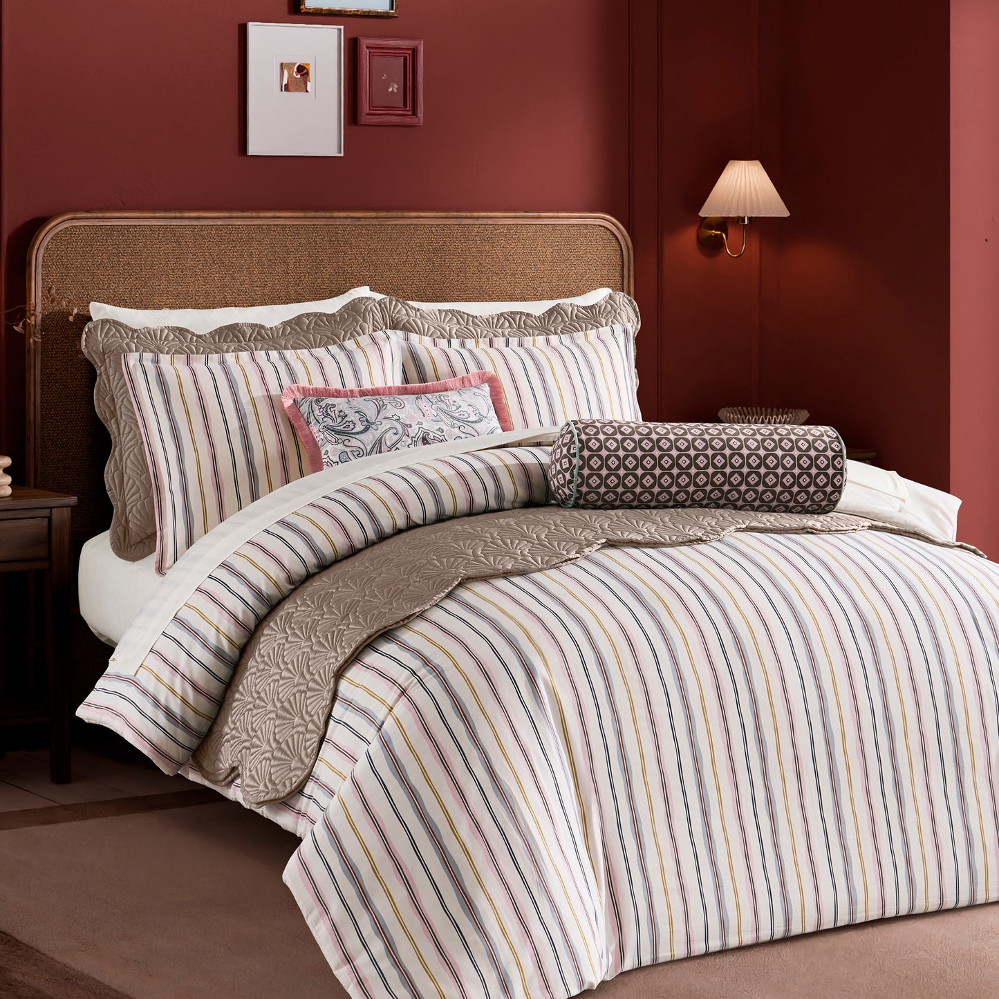 Ted Baker Deco Shells Quilt Set