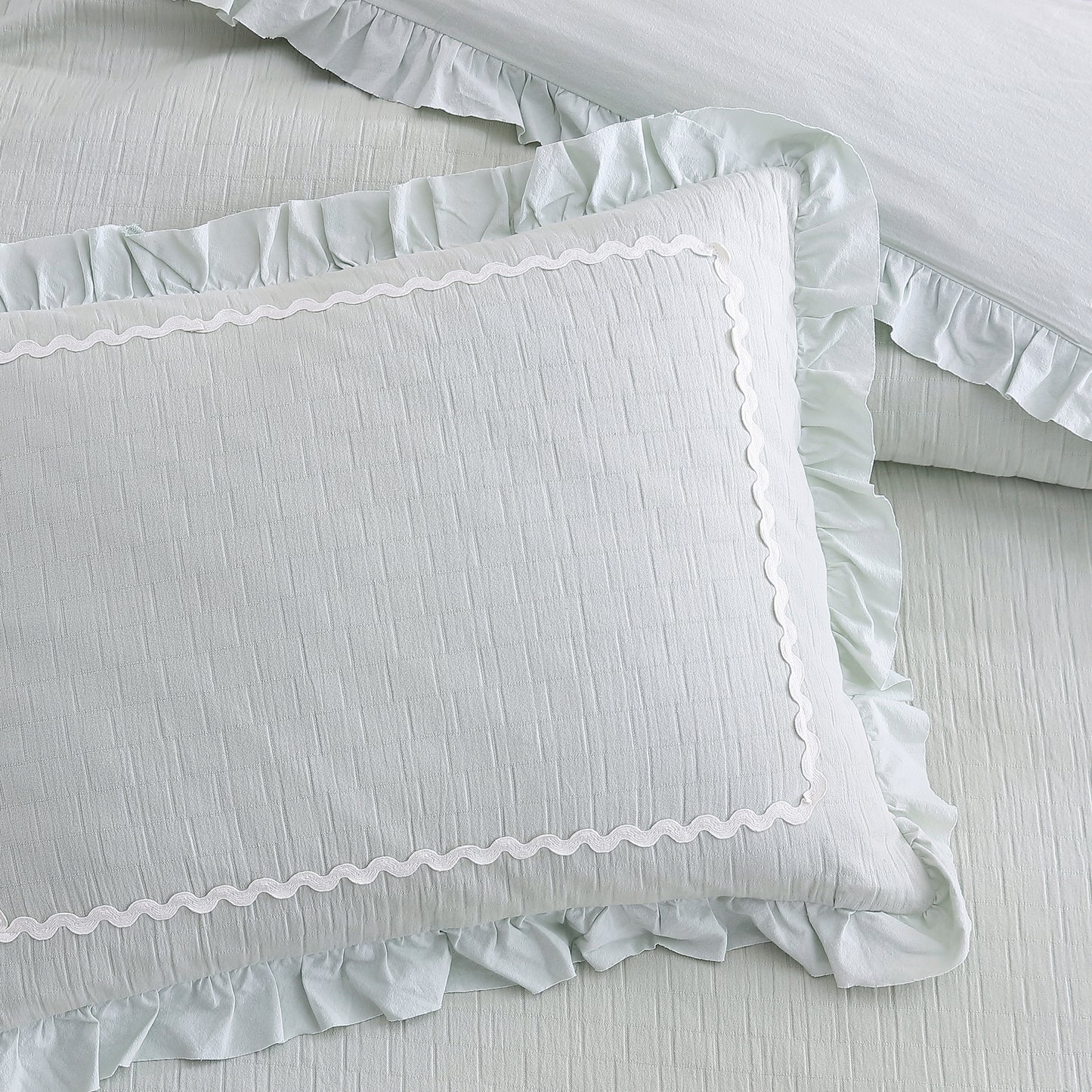 Peri Home Rene Ruffle Duvet Set