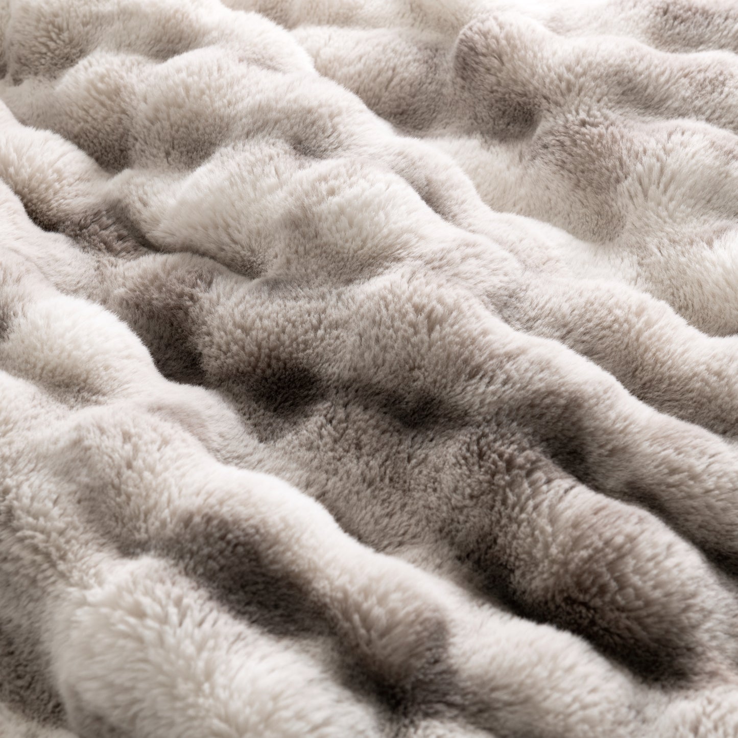 Brookstone Luxe Faux Fur Heated Throw