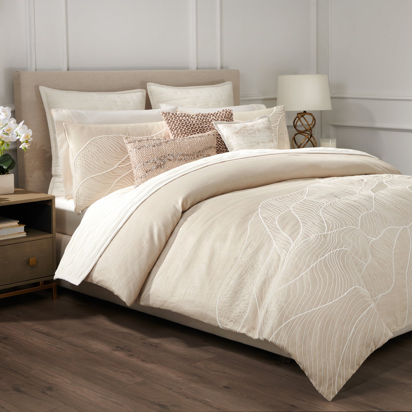 Donna Karan Home Dune Duvet Collection