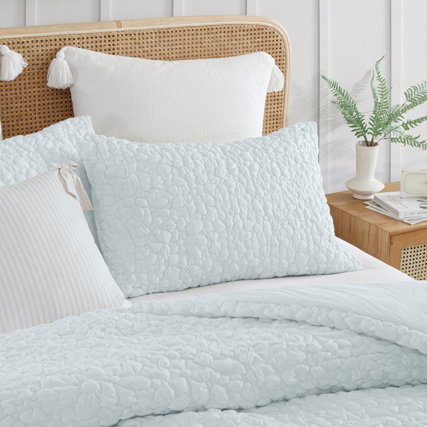 Peri Home Floral Bubble Comforter Set