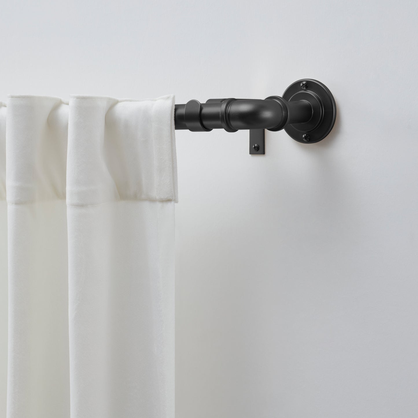 DKNY Wade Curtain Rod Set