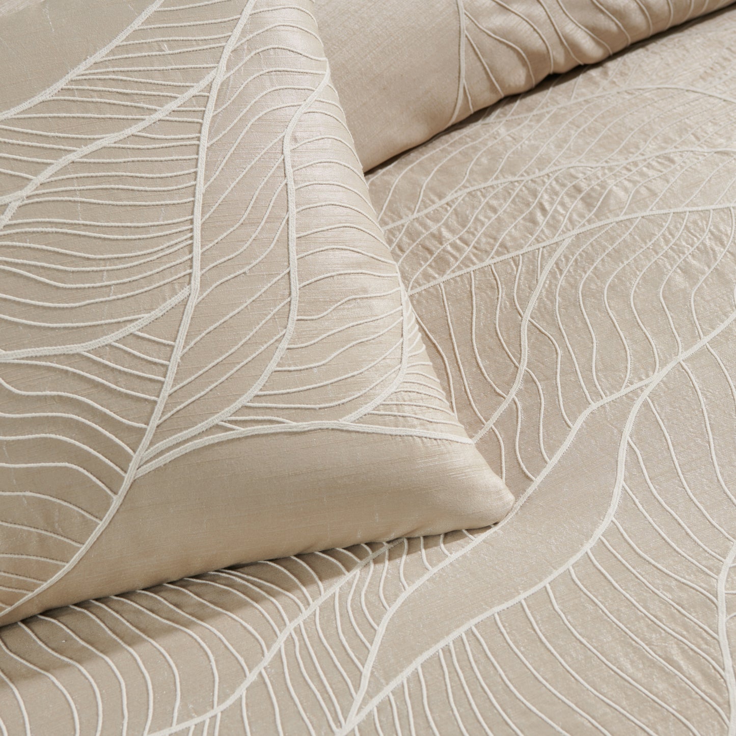 Donna Karan Home Dune Duvet Collection