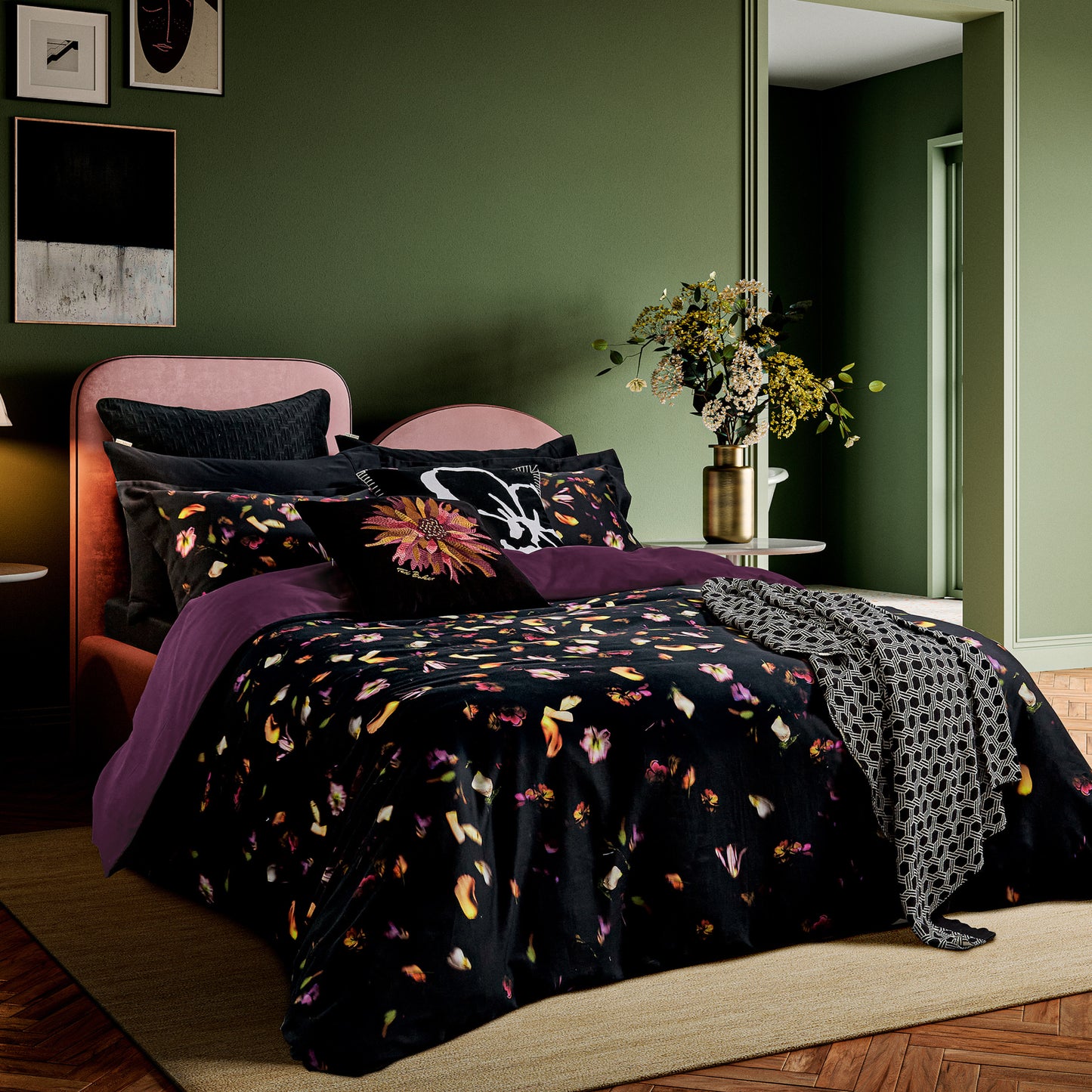 Ted Baker Scattered Floral Comforter Set