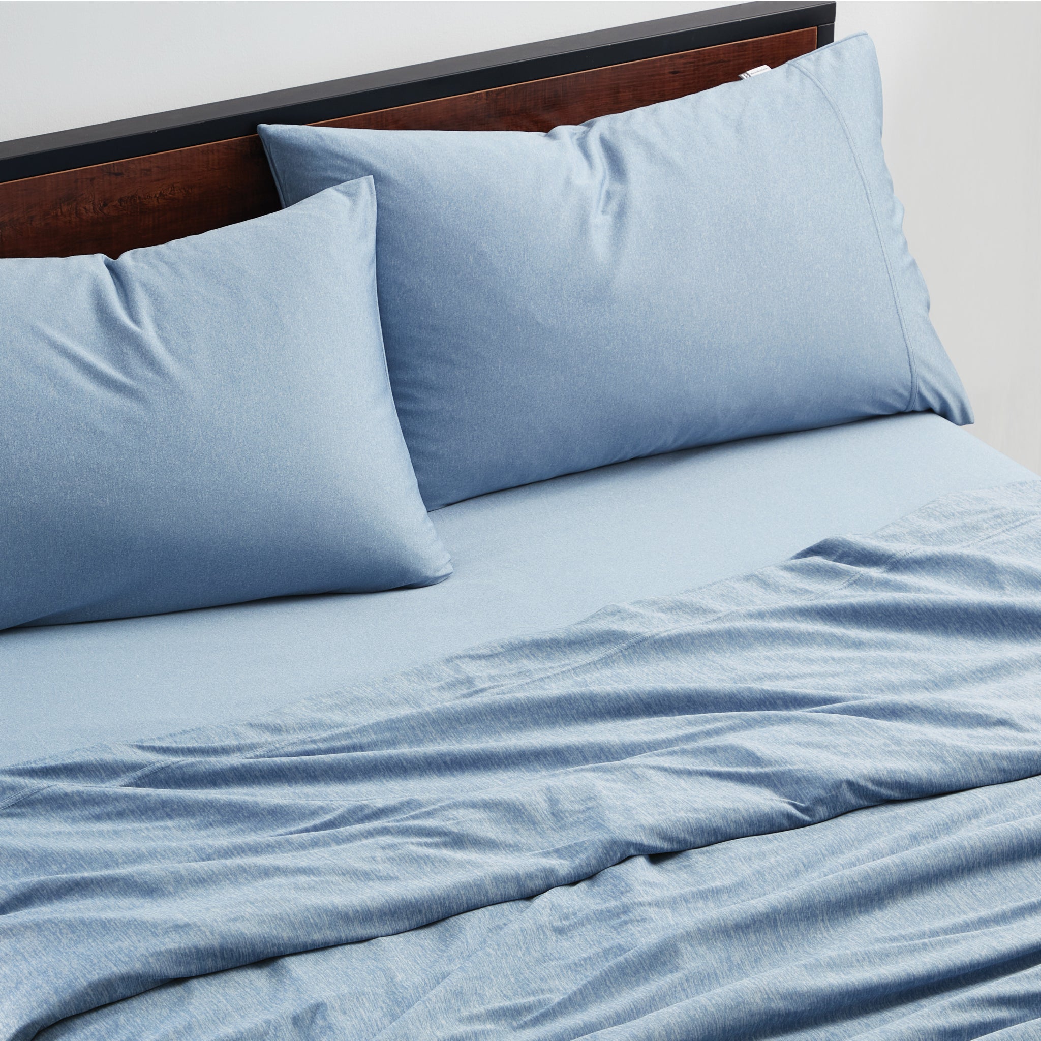 Brookstone Knit Sheet Set With Wicking Technology