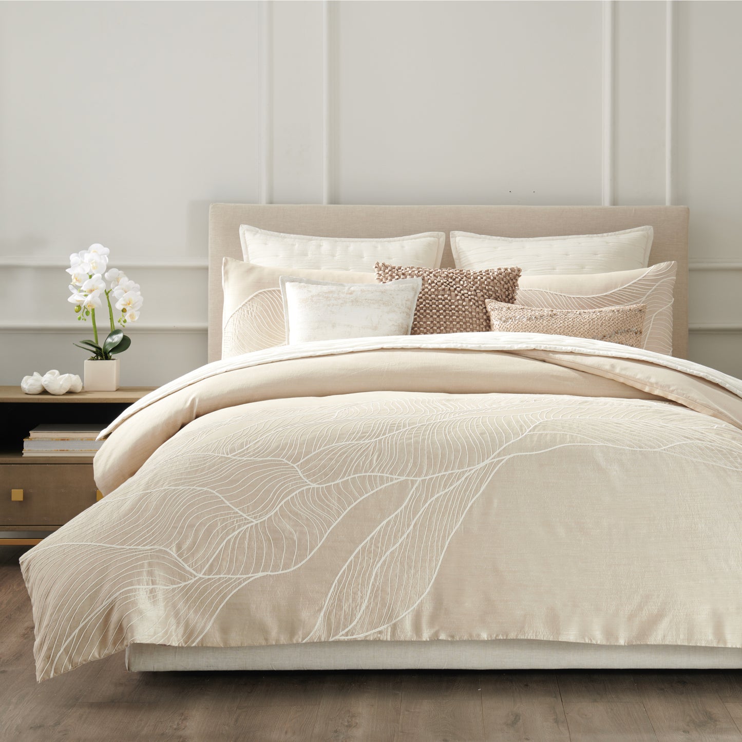 Donna Karan Home Dune Duvet Collection