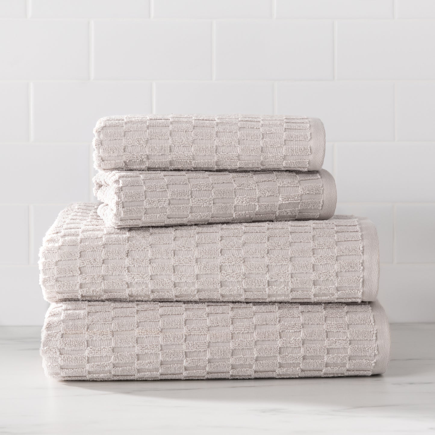 DKNY Metro Tile Quick Dry Bath and Hand Towel 4-Piece Set