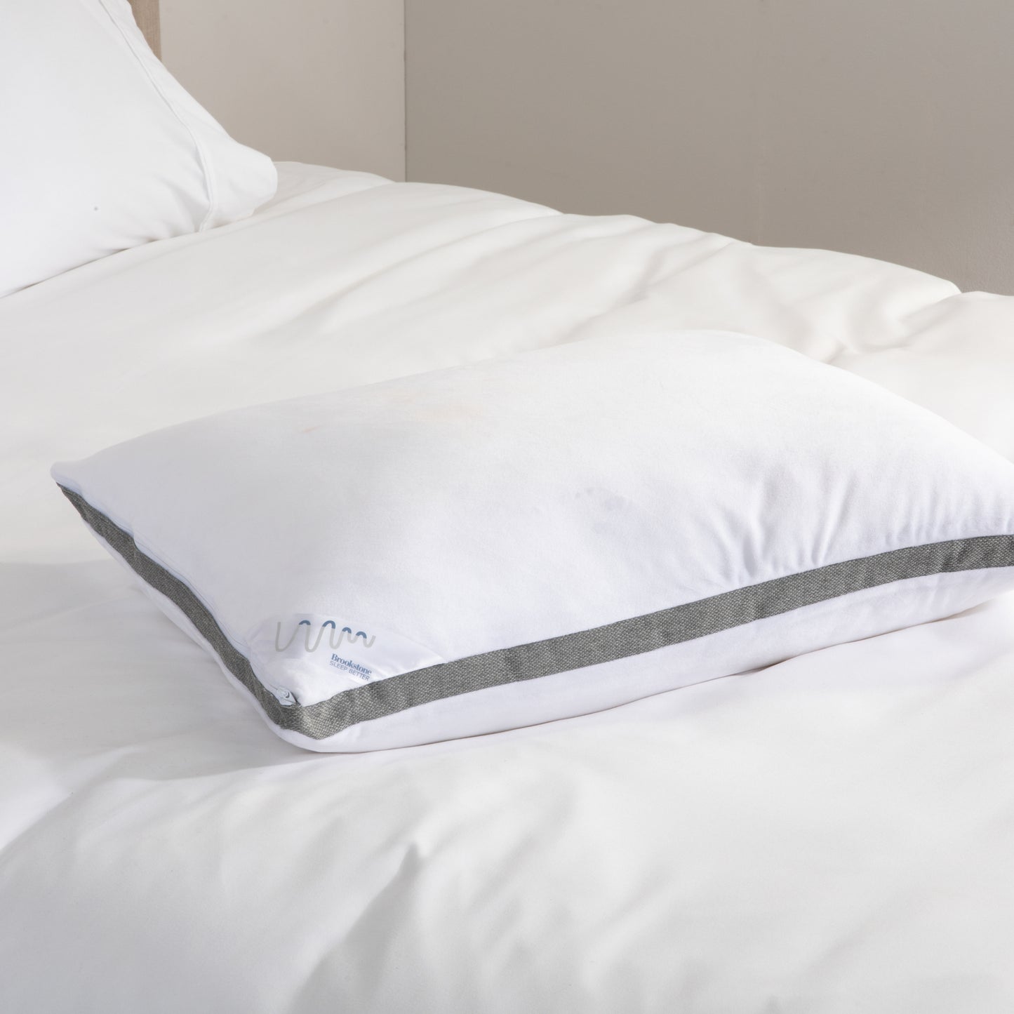 Brookstone Perfect 2-in-1 Comfort Pillow