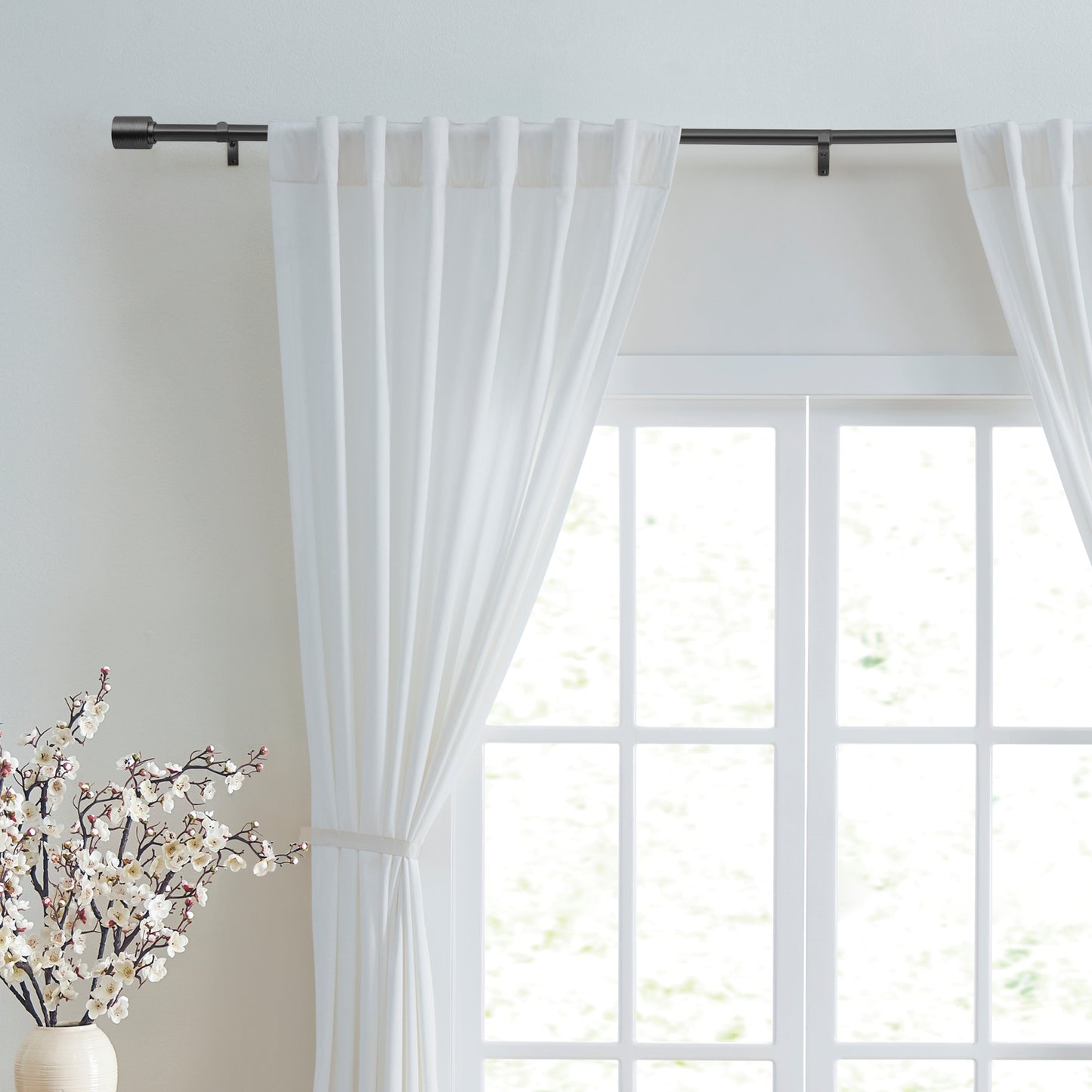 DKNY Fin Curtain Rod Set