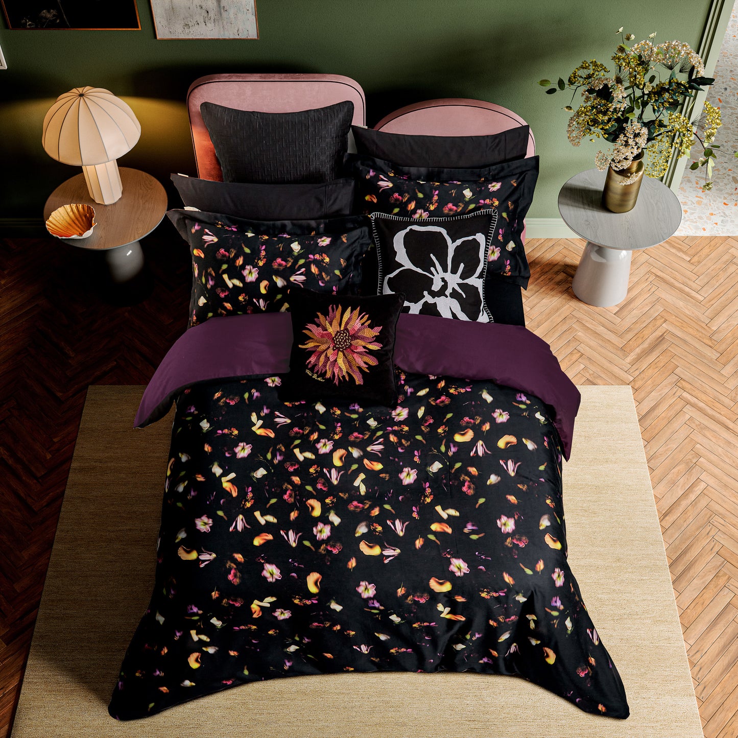 Ted Baker Scattered Floral Comforter Set