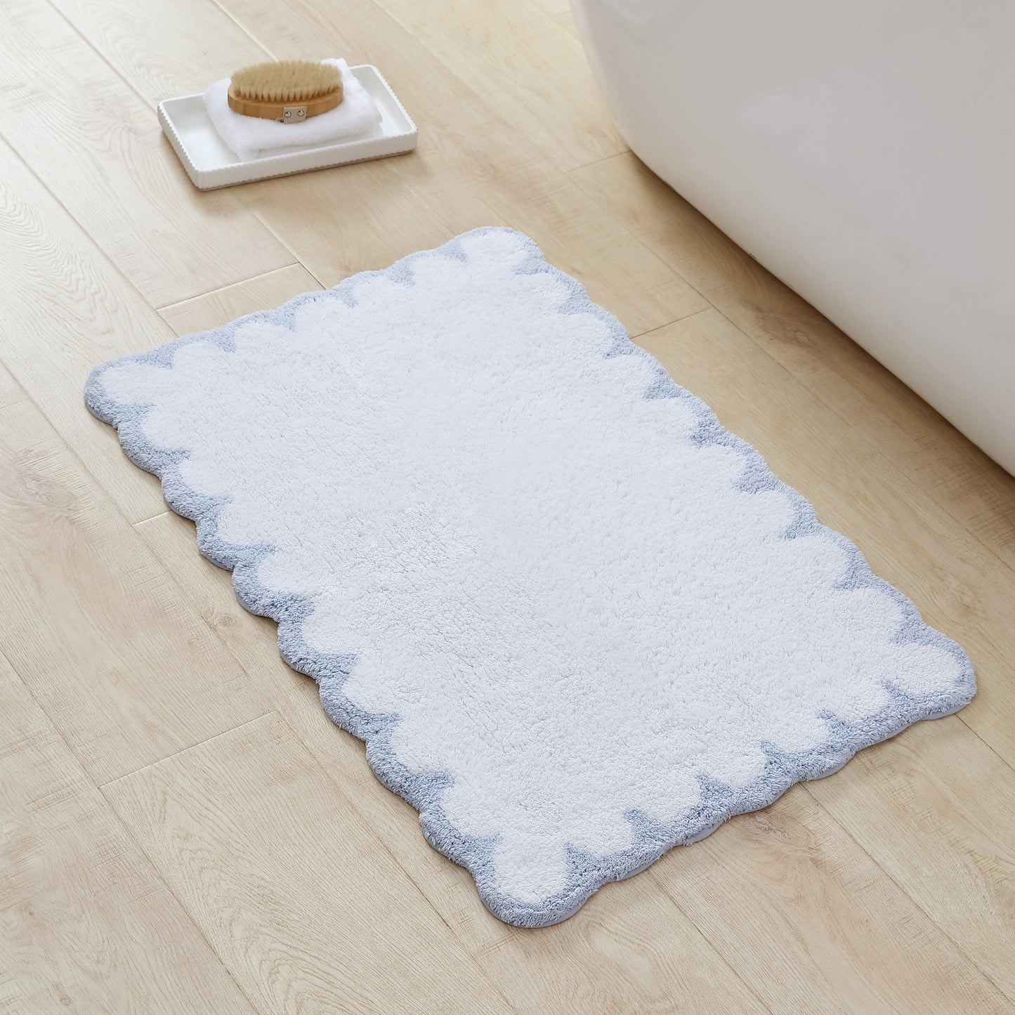 Peri Home Scallop Bath Rug