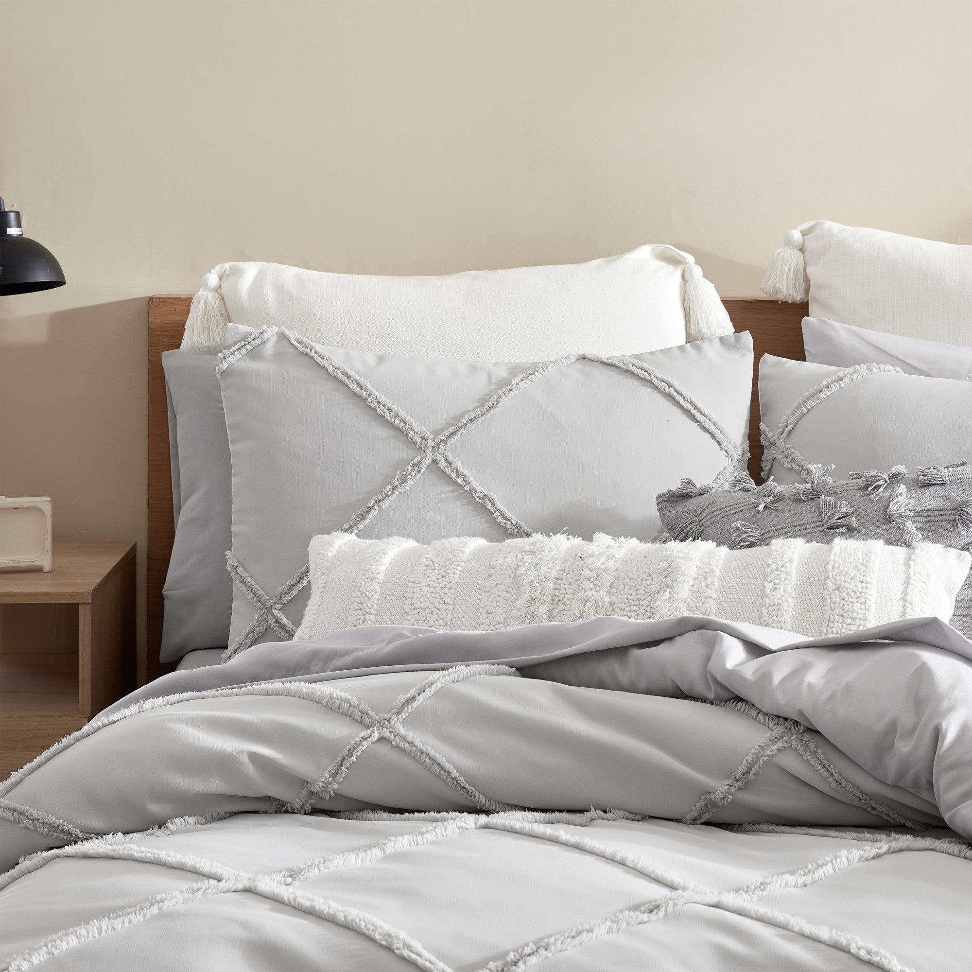 South street loft outlet blanket and sheet set