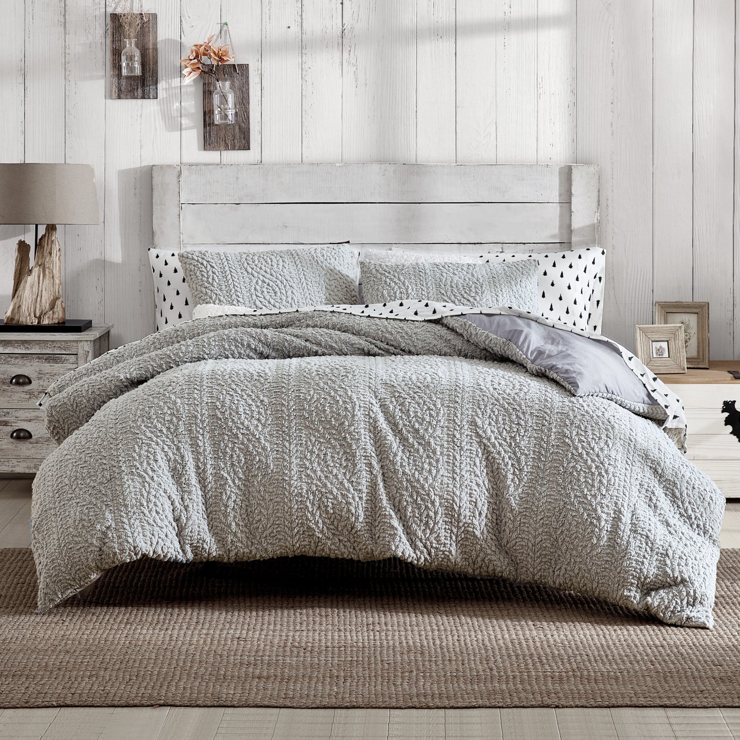 G.H. Bass & Co. Cable Knit Pinsonic Sherpa Comforter Set