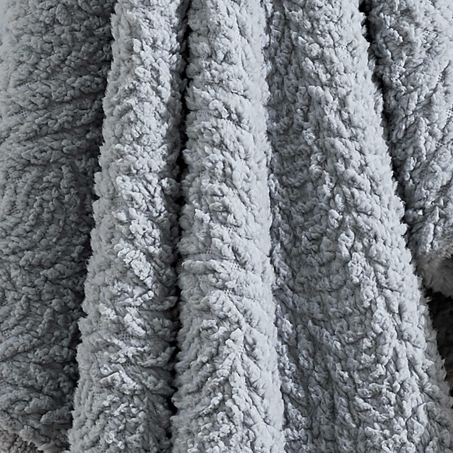 G.H. Bass & Co. Cable Knit Pinsonic Sherpa Throw