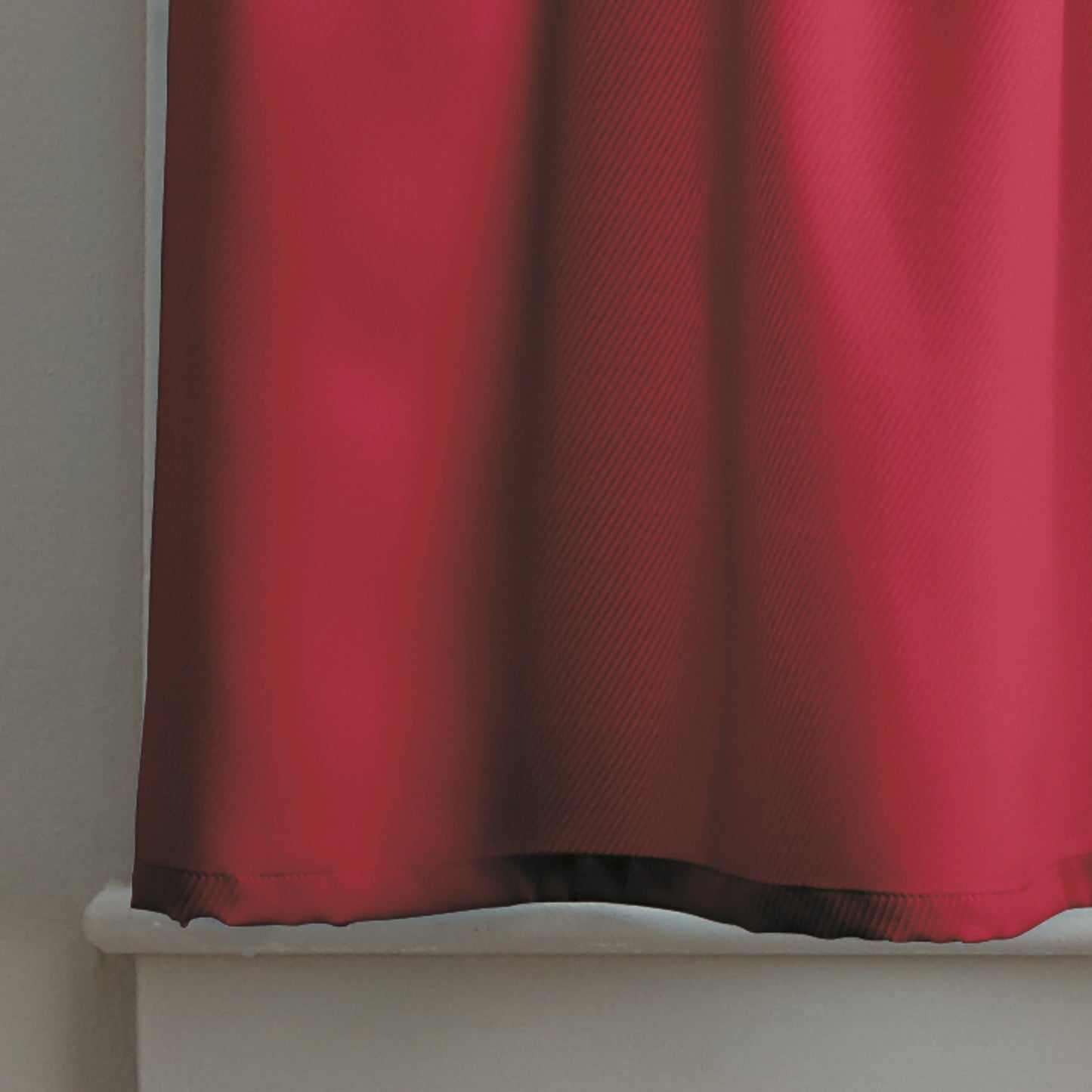 Curtainworks Solid Twill Tiers & Valance Set Red