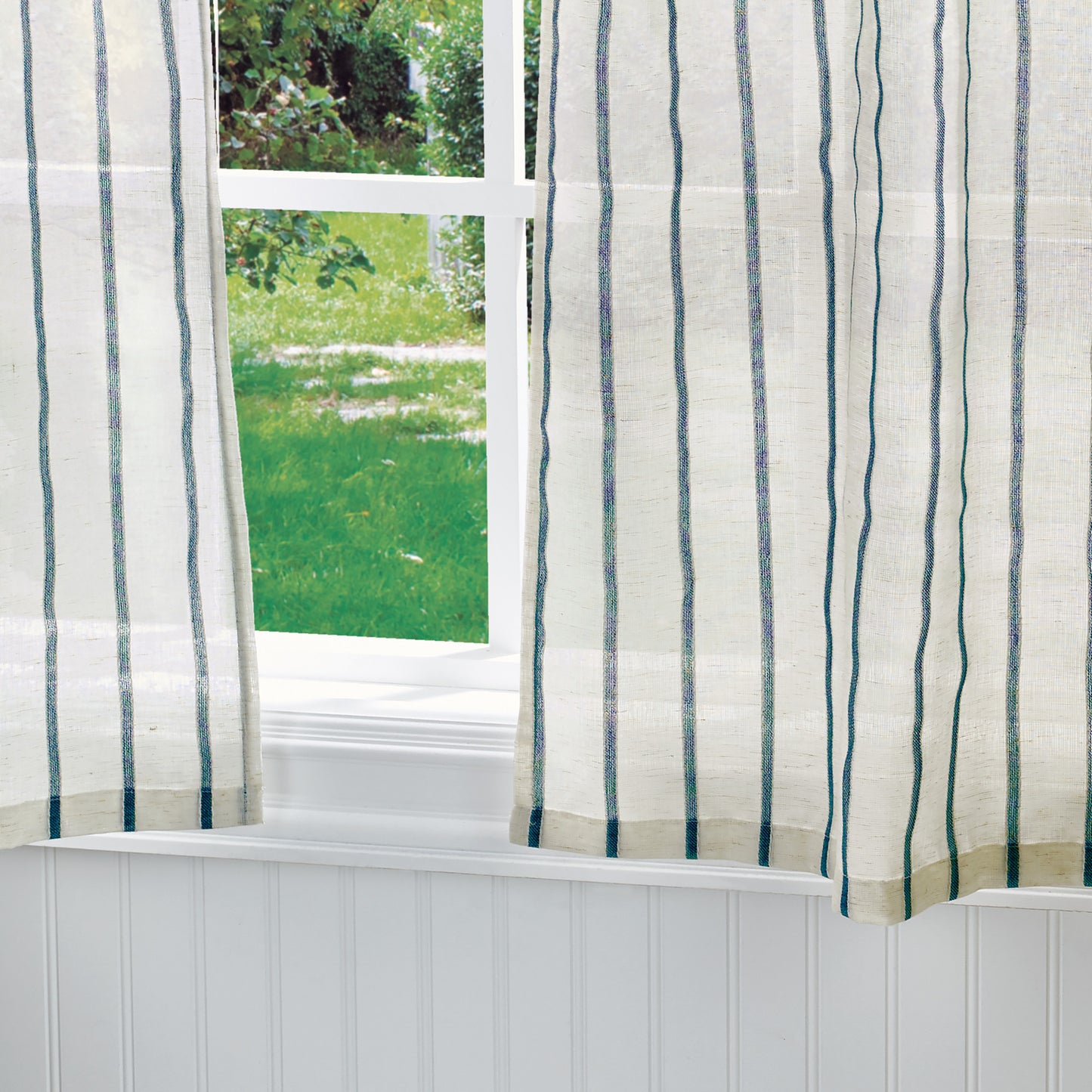 Martha Stewart Laguna Stripe Valance & Tiers Navy