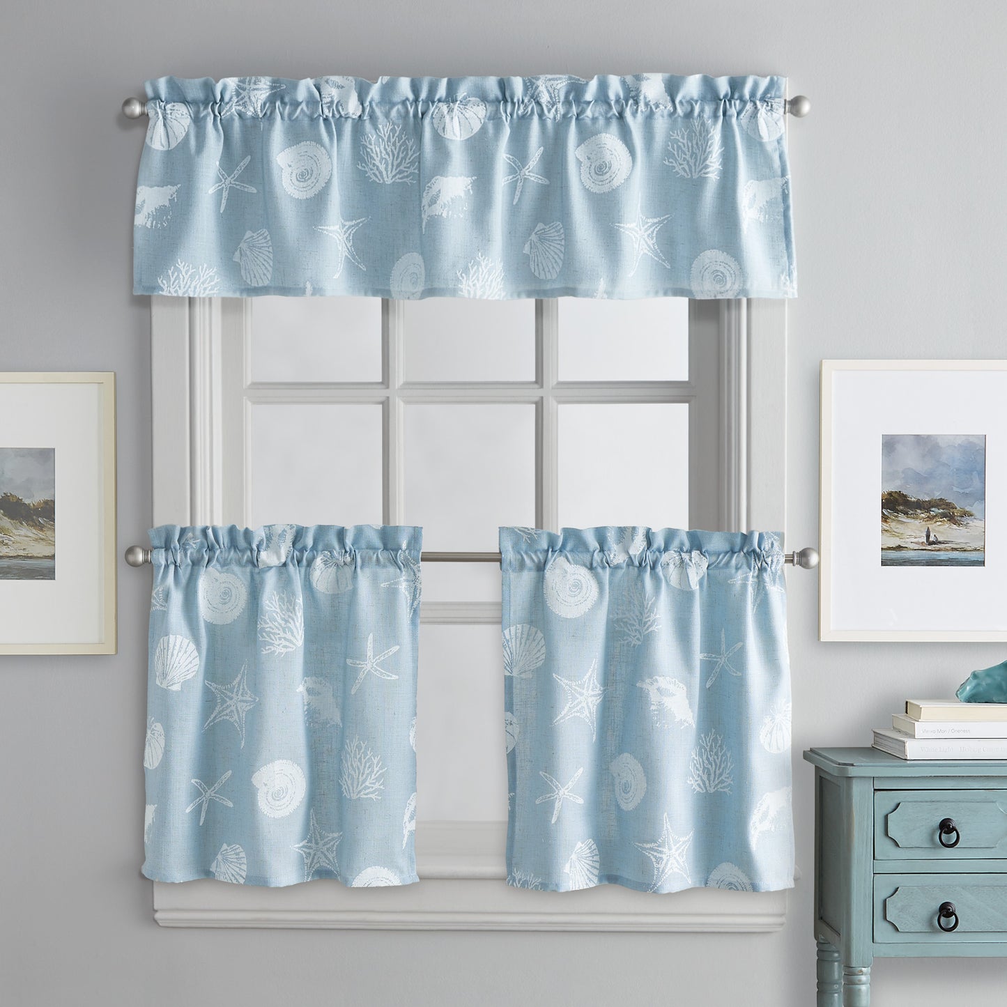 Destinations Seashells Valance Aqua