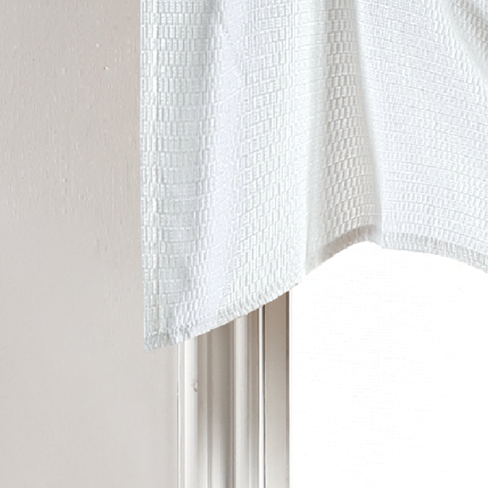 Martha Stewart Chenille Stitch Trumpet Valance