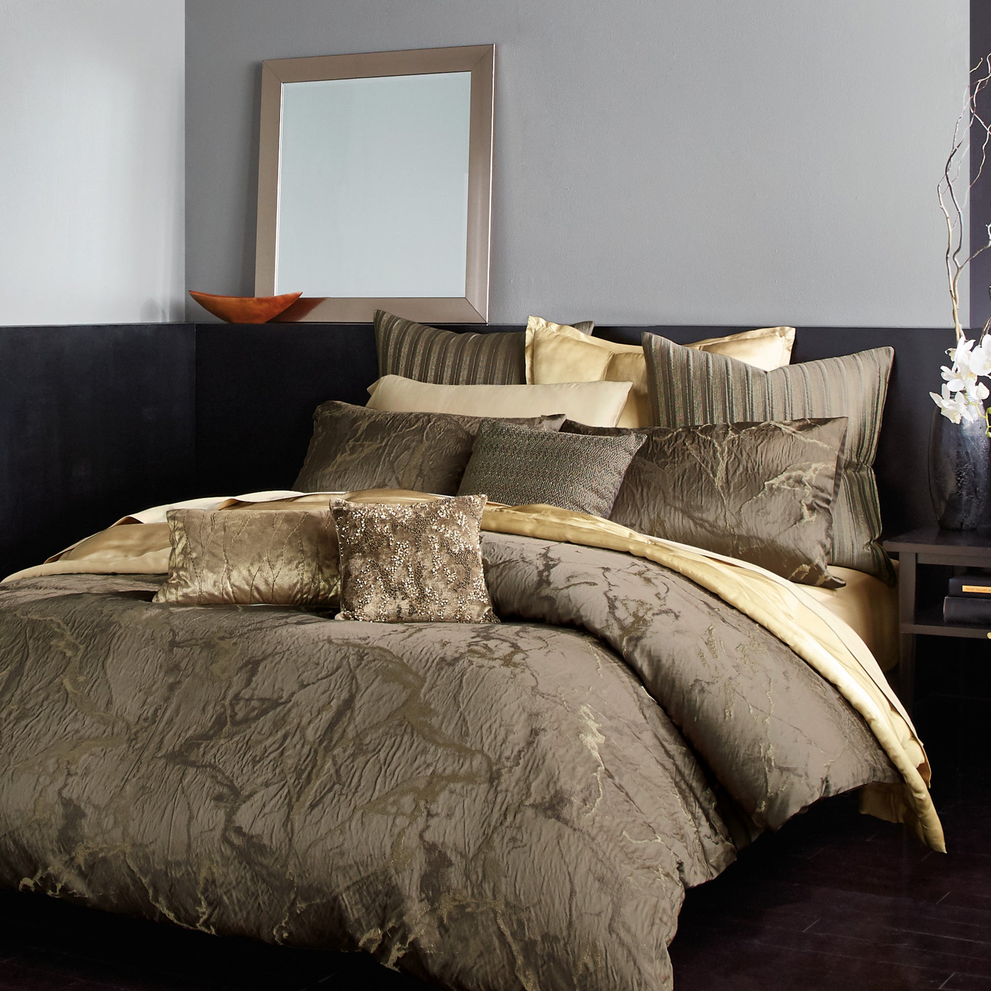 Donna Karan Sanctuary Velvet Texture Decorative Pillows