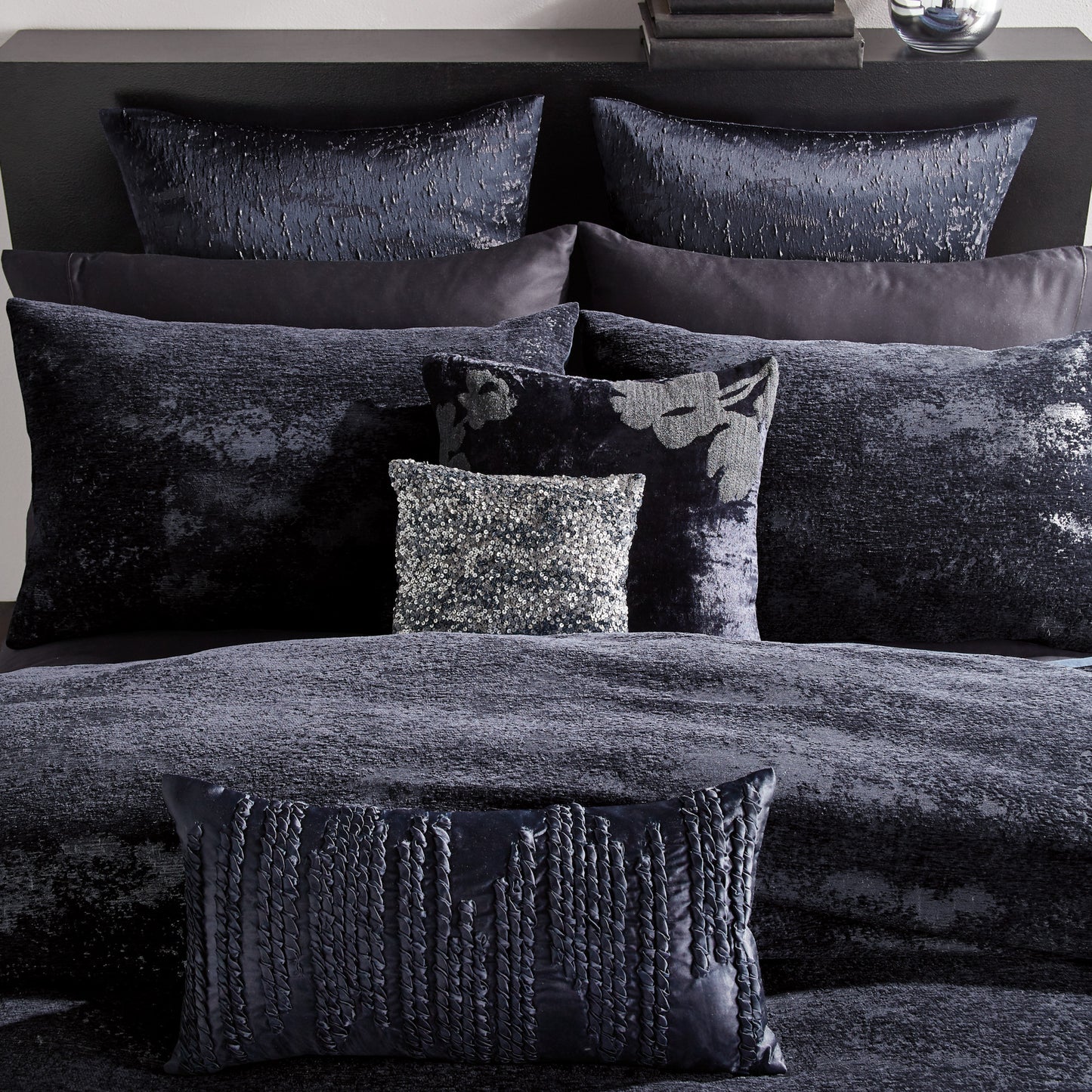 Donna Karan Sapphire Duvet Collection