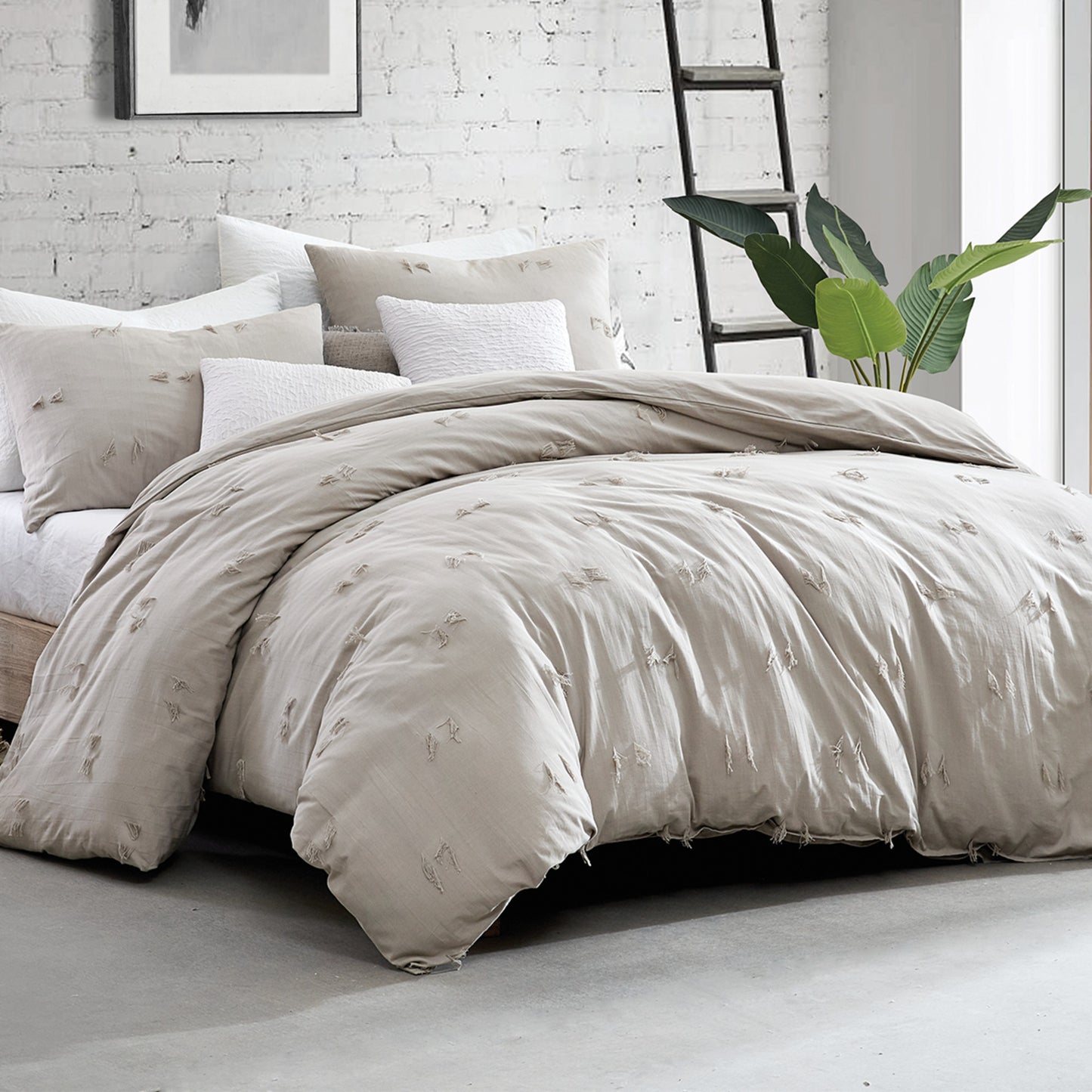 DKNY Textured Fringe Comforter Set